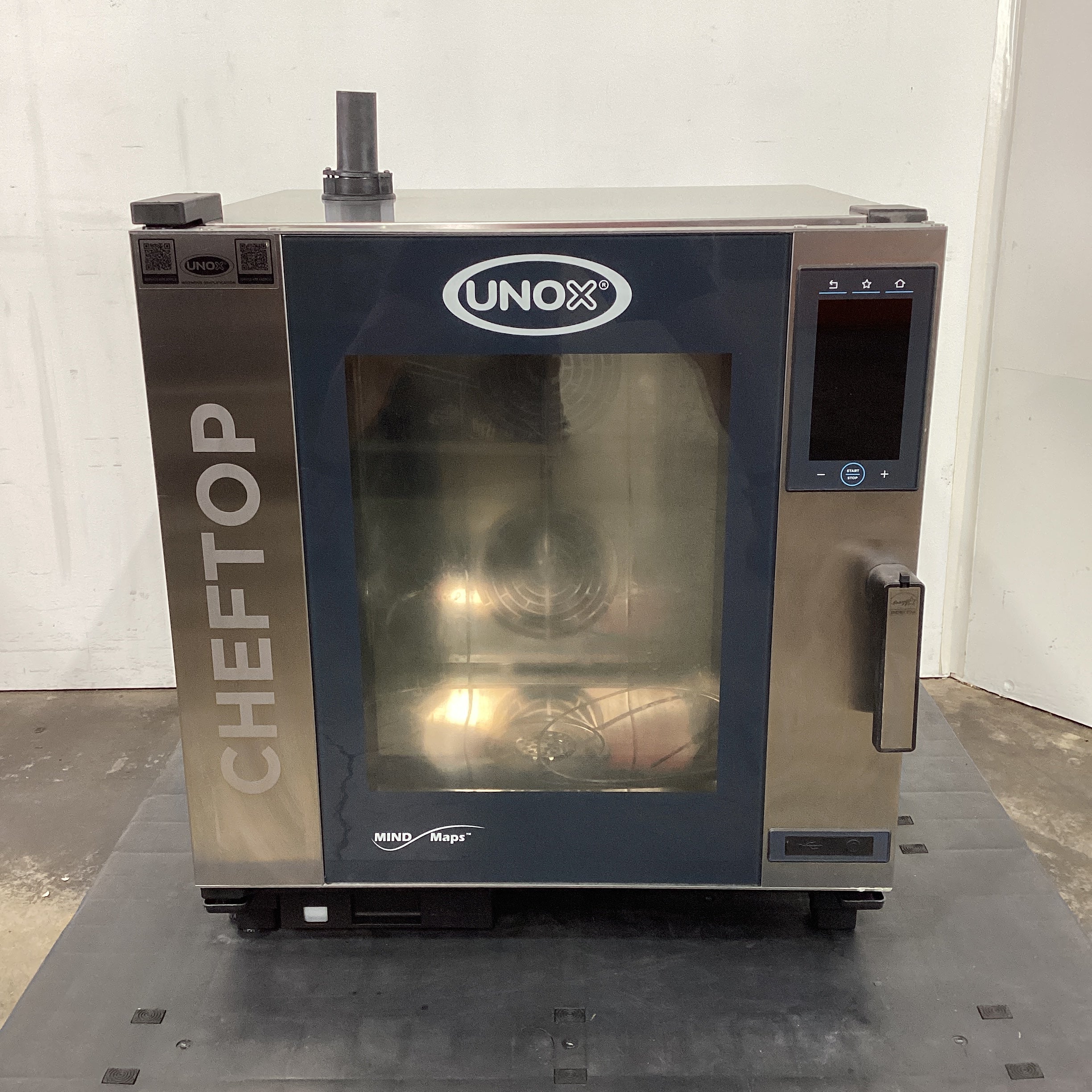 Unox XEVC-0711-EPRM Combi Oven