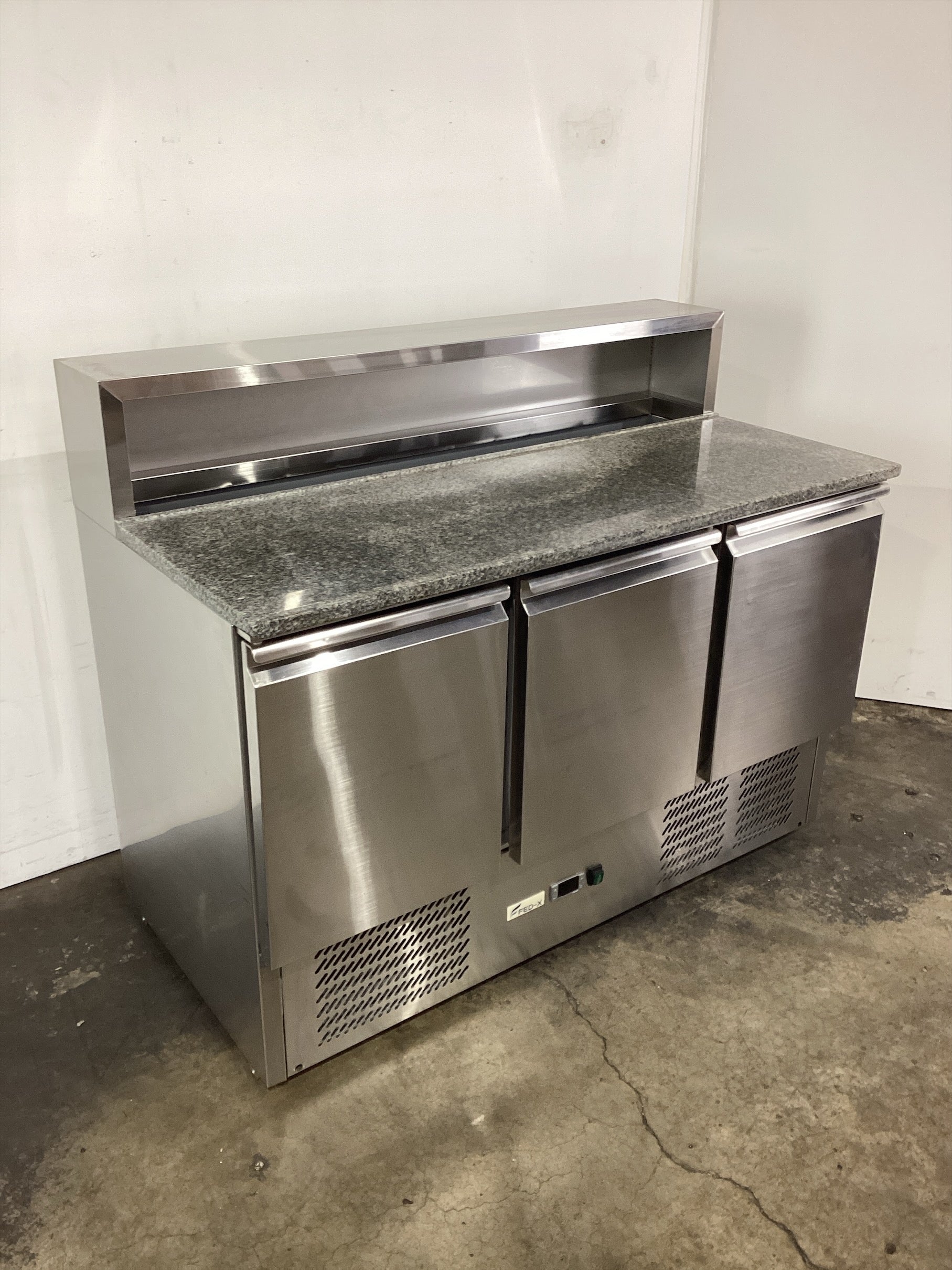 FED-X XGNS1300E Sandwich Prep Fridge