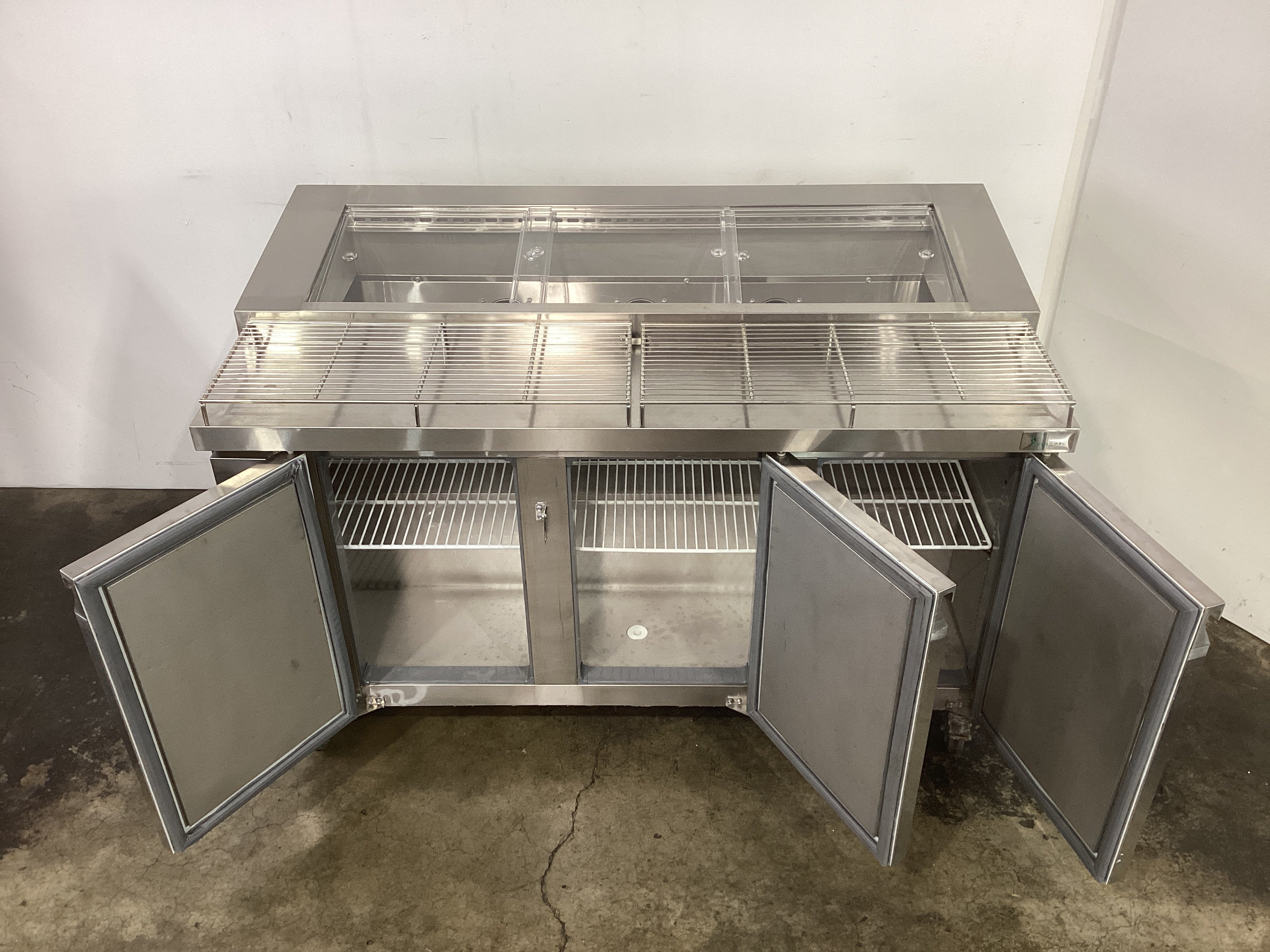 Federal PWB150 Pizza Prep Bench