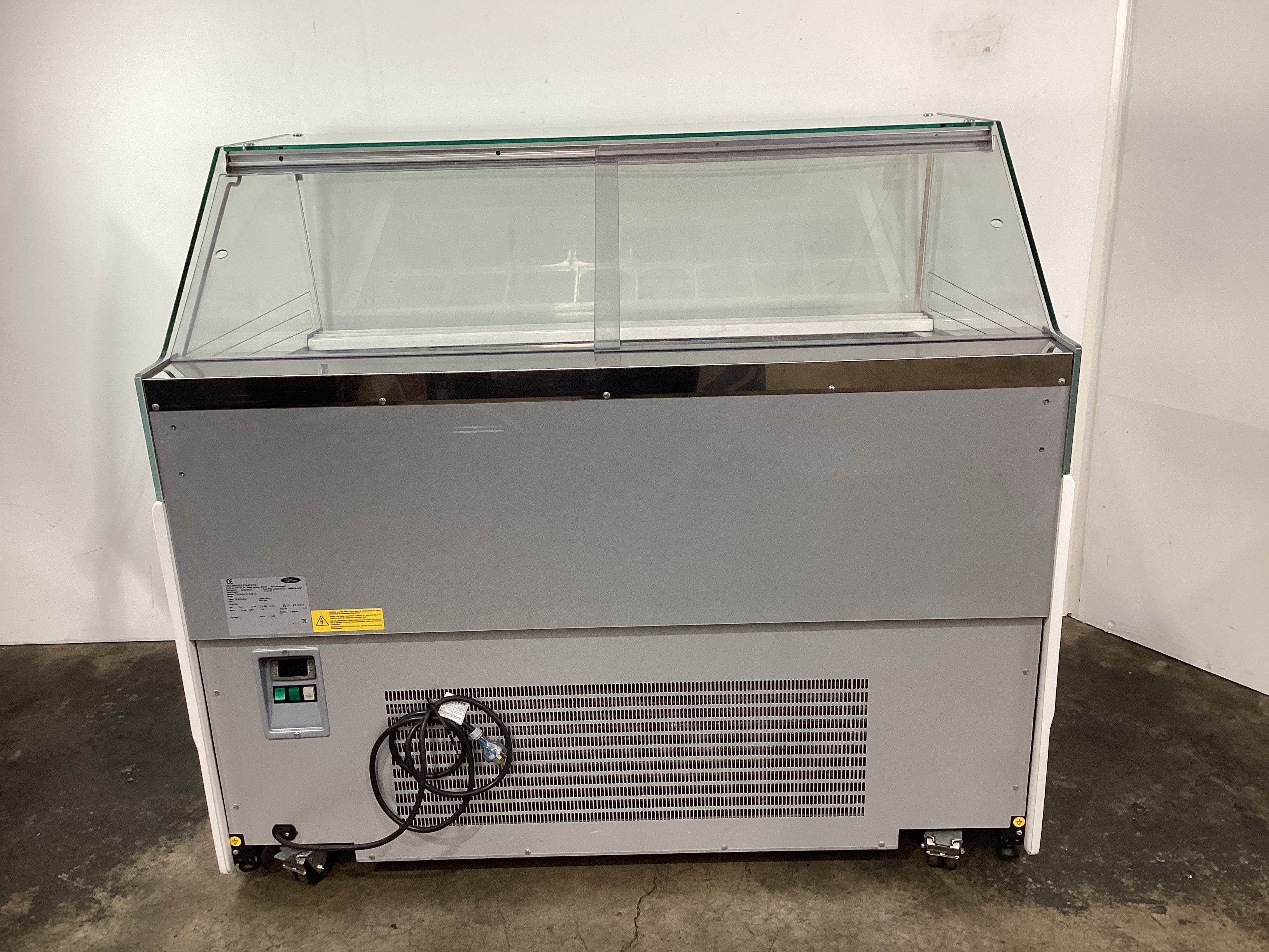 Italproget Pop16 Ice Cream Display Cabinet