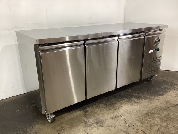 FED-X XUB7C18S3V Underbench Fridge