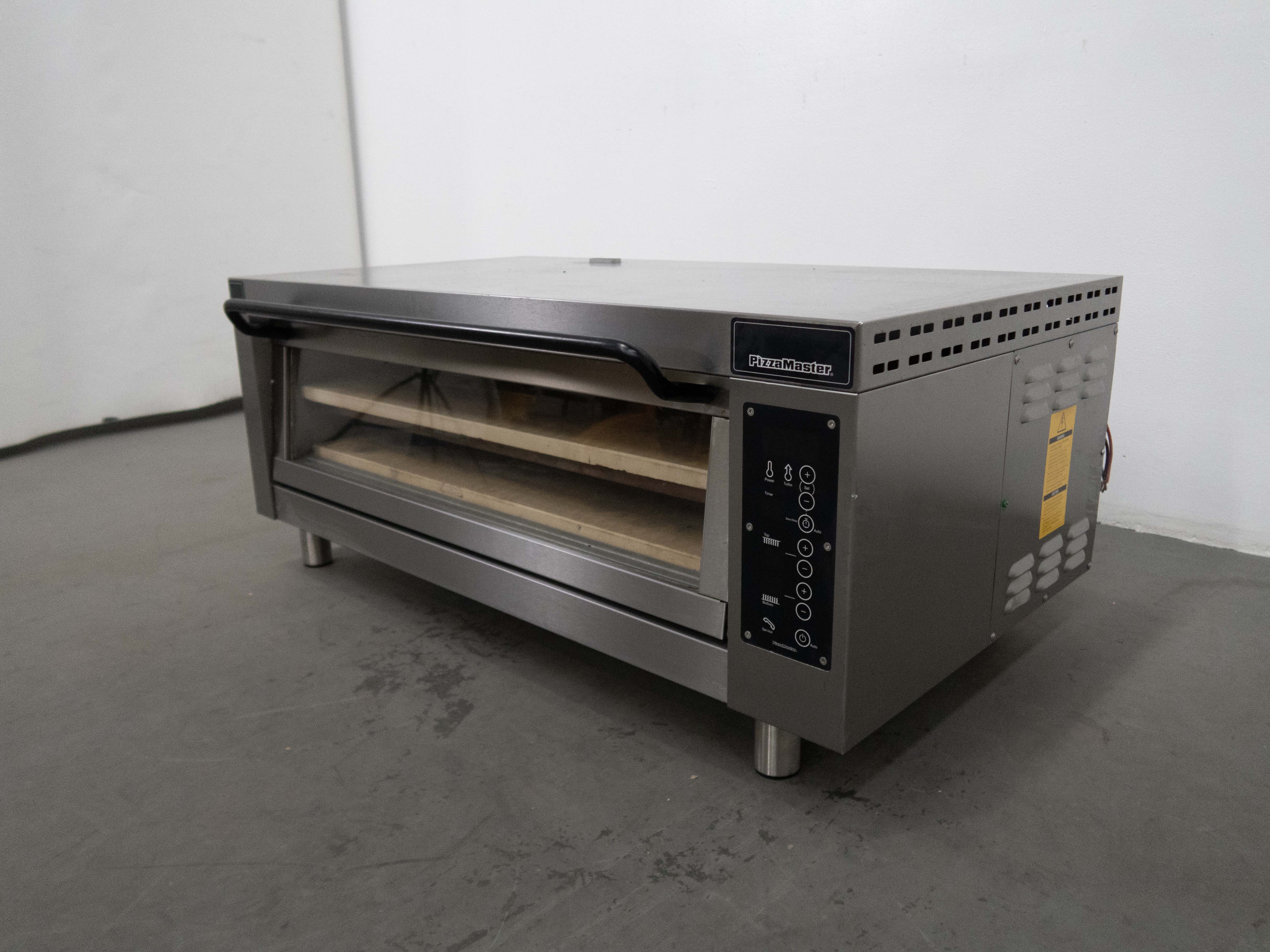 PizzaMaster PM451ED Pizza Oven