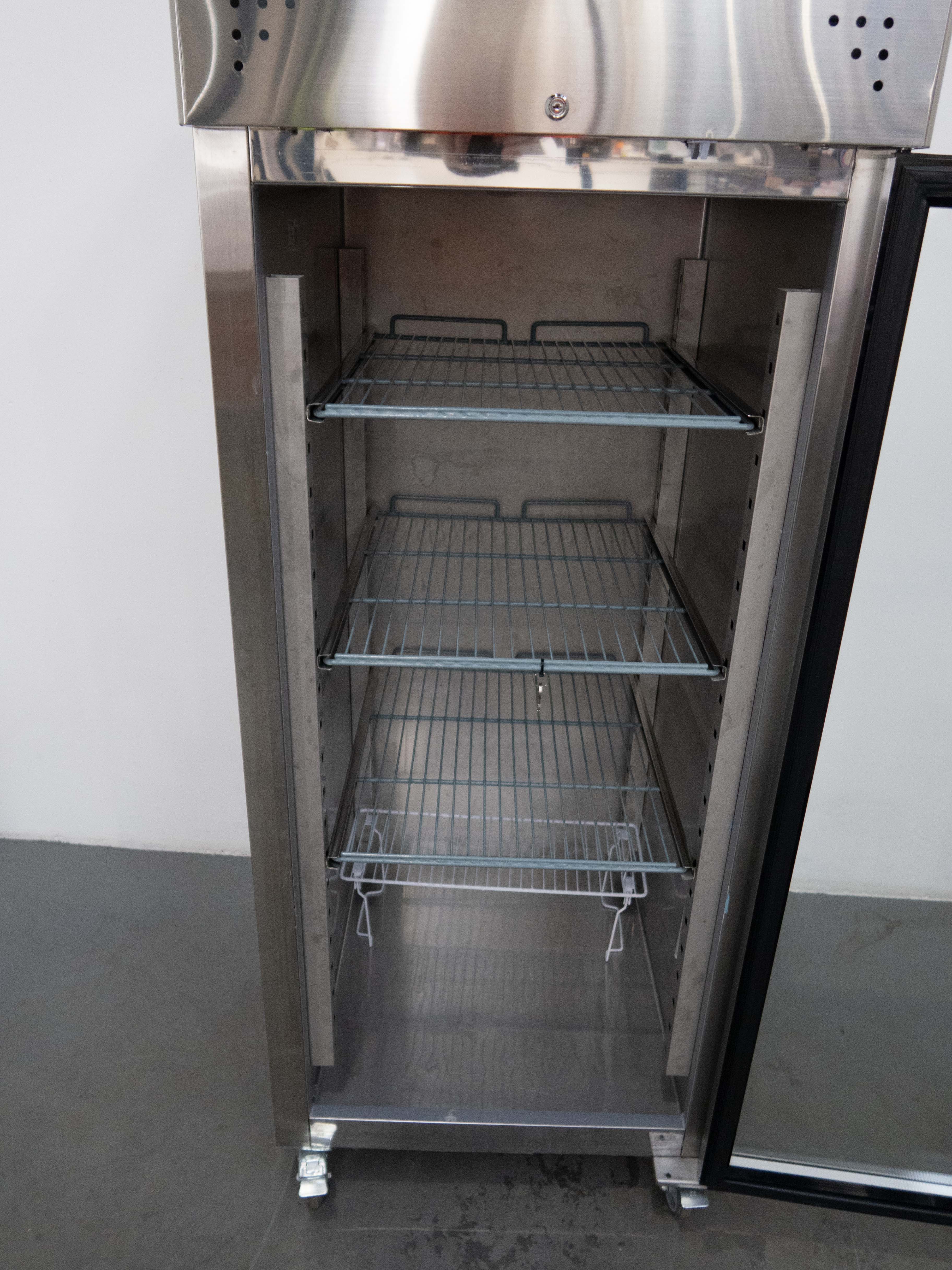 Exquisite GSC650G Upright Fridge