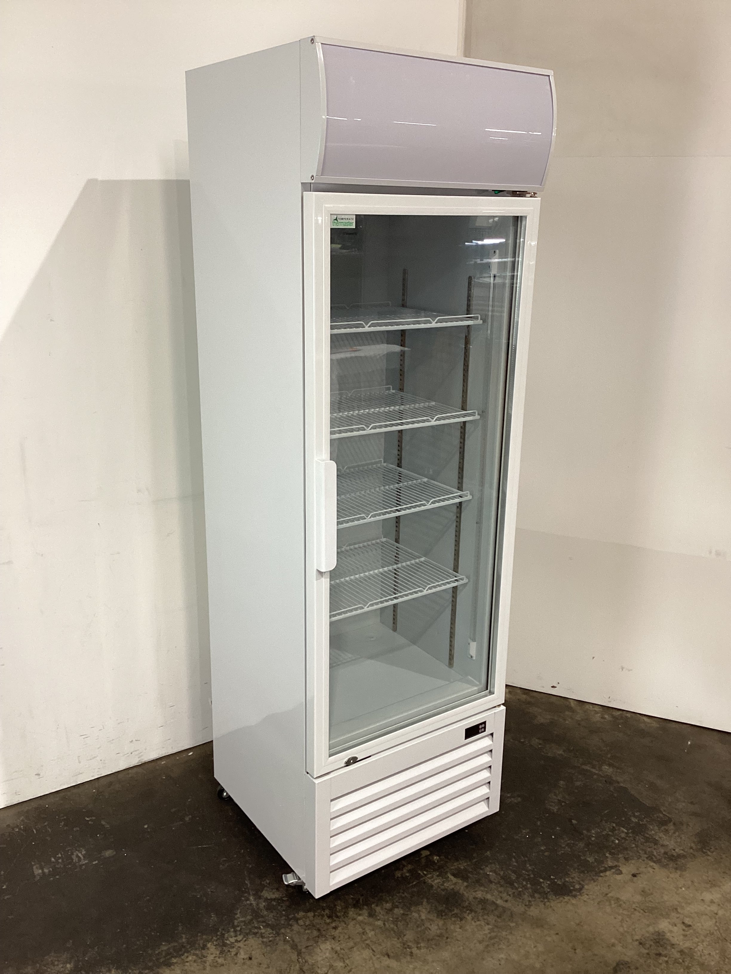 Thermaster LG-370P Upright Drink Fridge