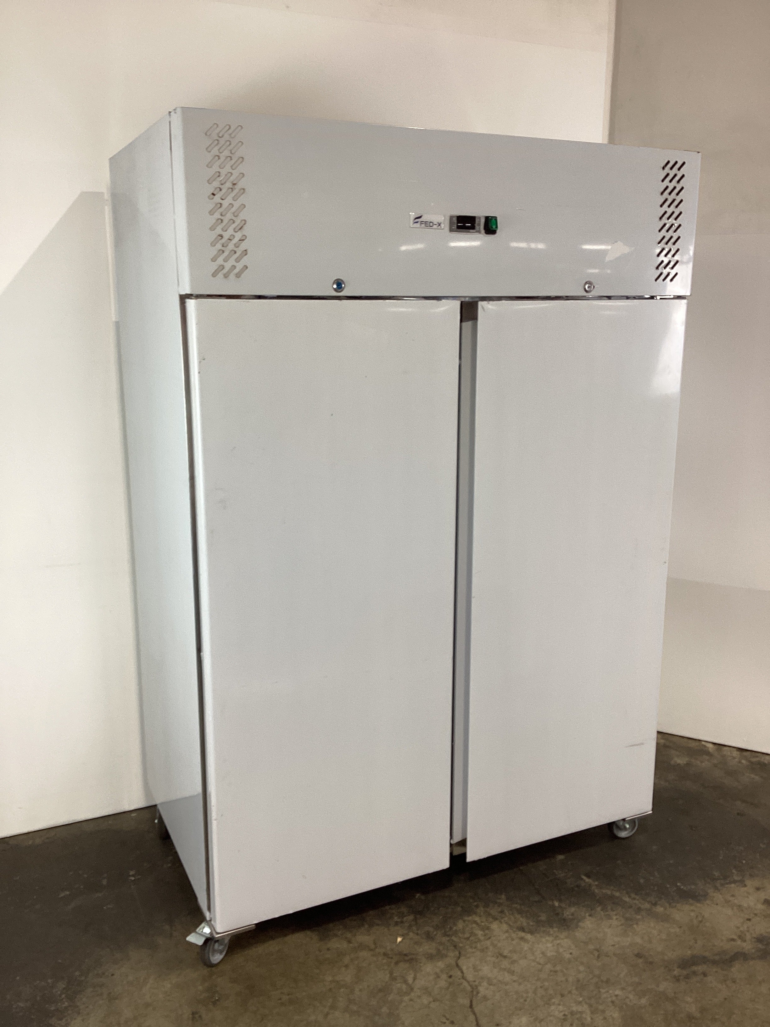 FED XURC1200SFV Upright Fridge