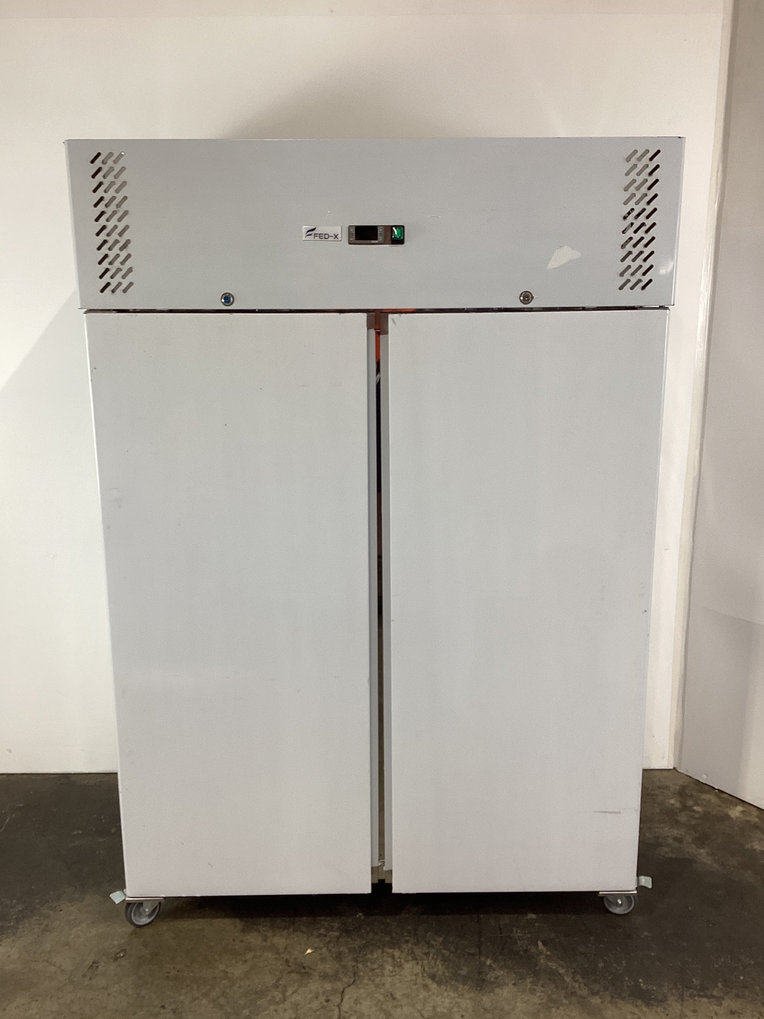 FED XURC1200SFV Upright Fridge