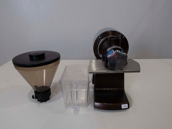 Santos 01P Dry Herb & Spice Grinder