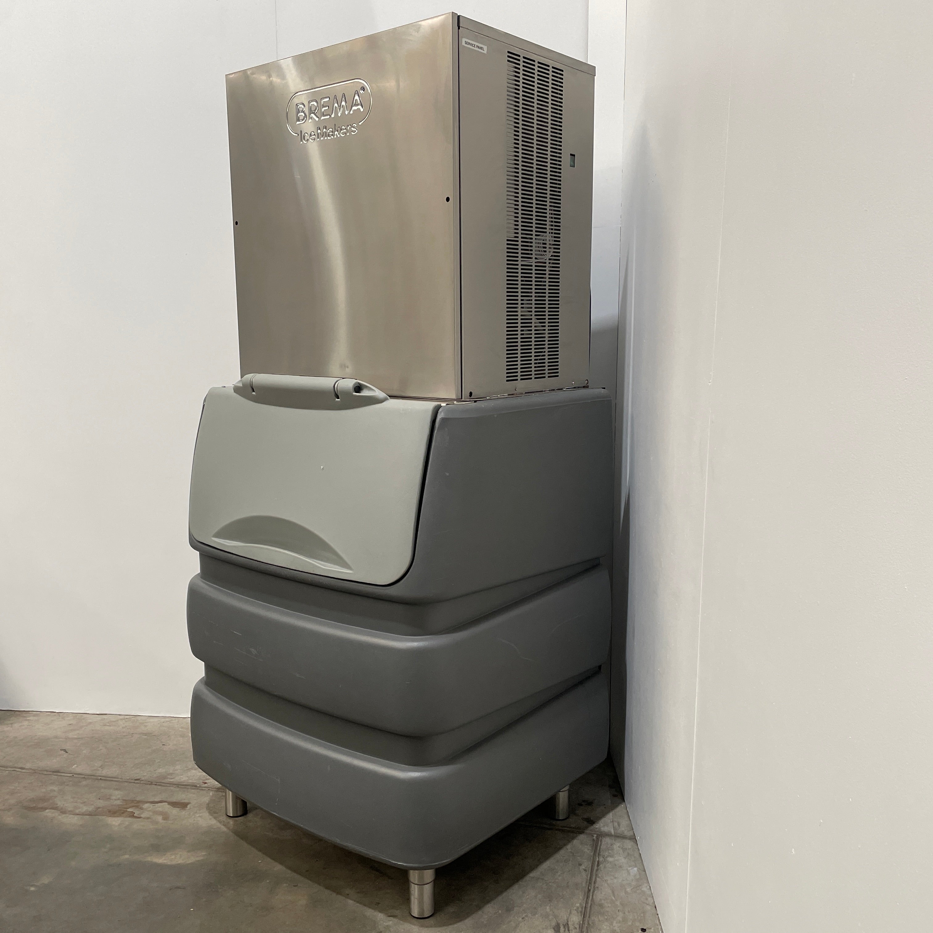 Brema VM900A Ice Machine with Storage Bin