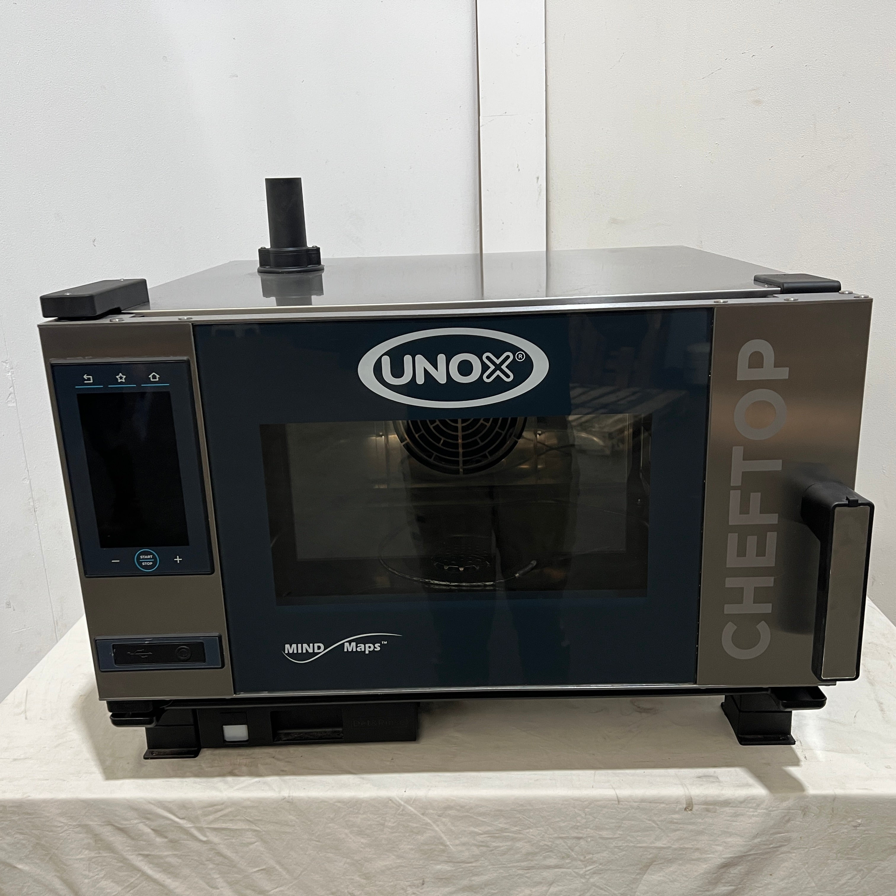 Unox XEVC-0311-EPRM Combi Oven with Reverse Osmosis System