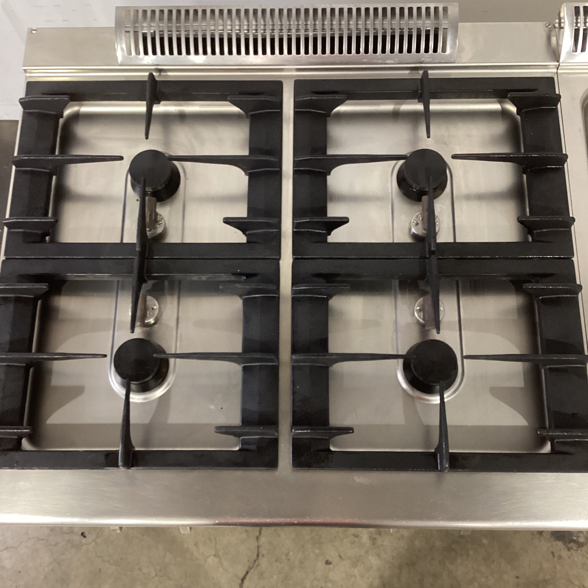 Electrolux E7GCGH400APDP Cook Top & Griddle