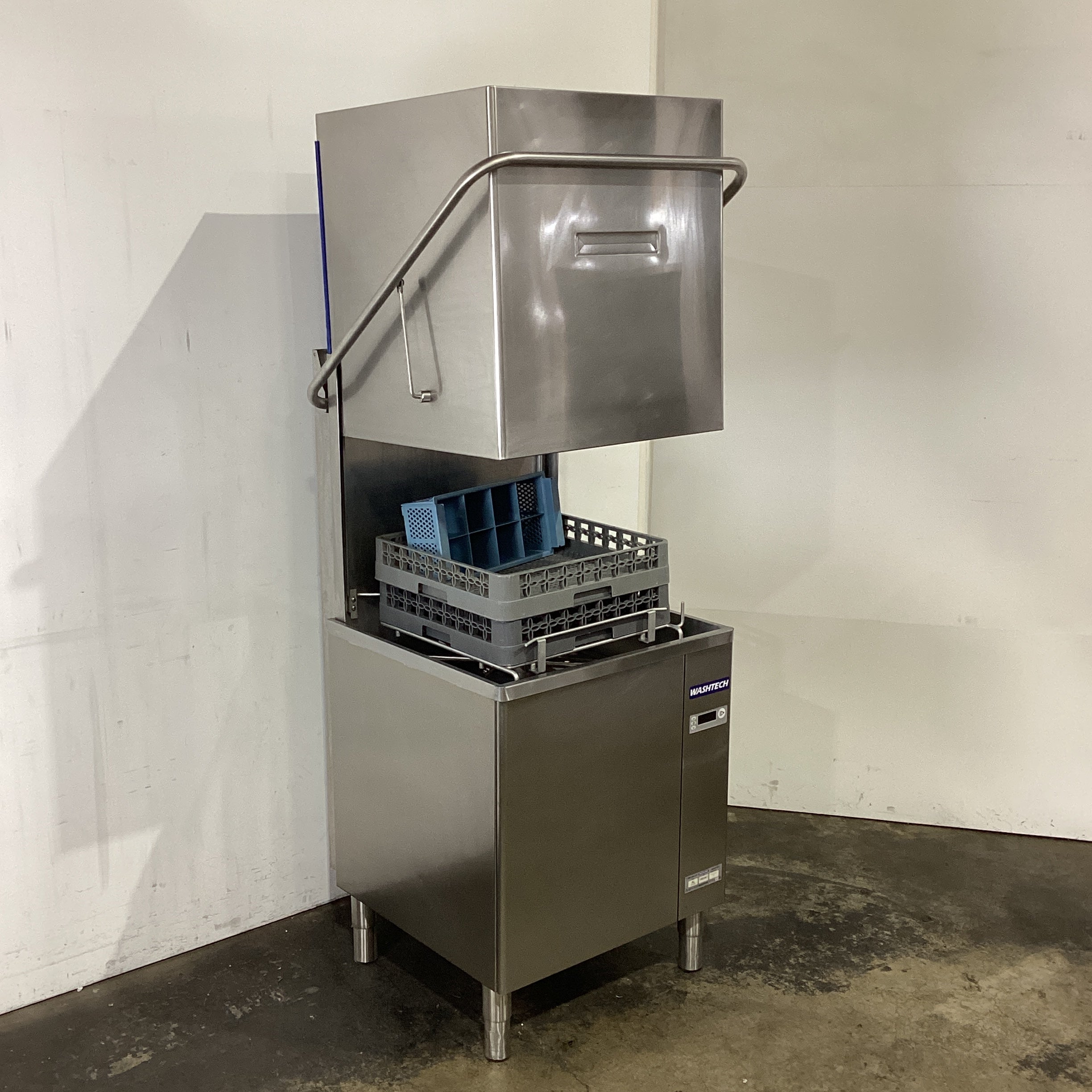 Washtech AL Passthrough Dishwasher