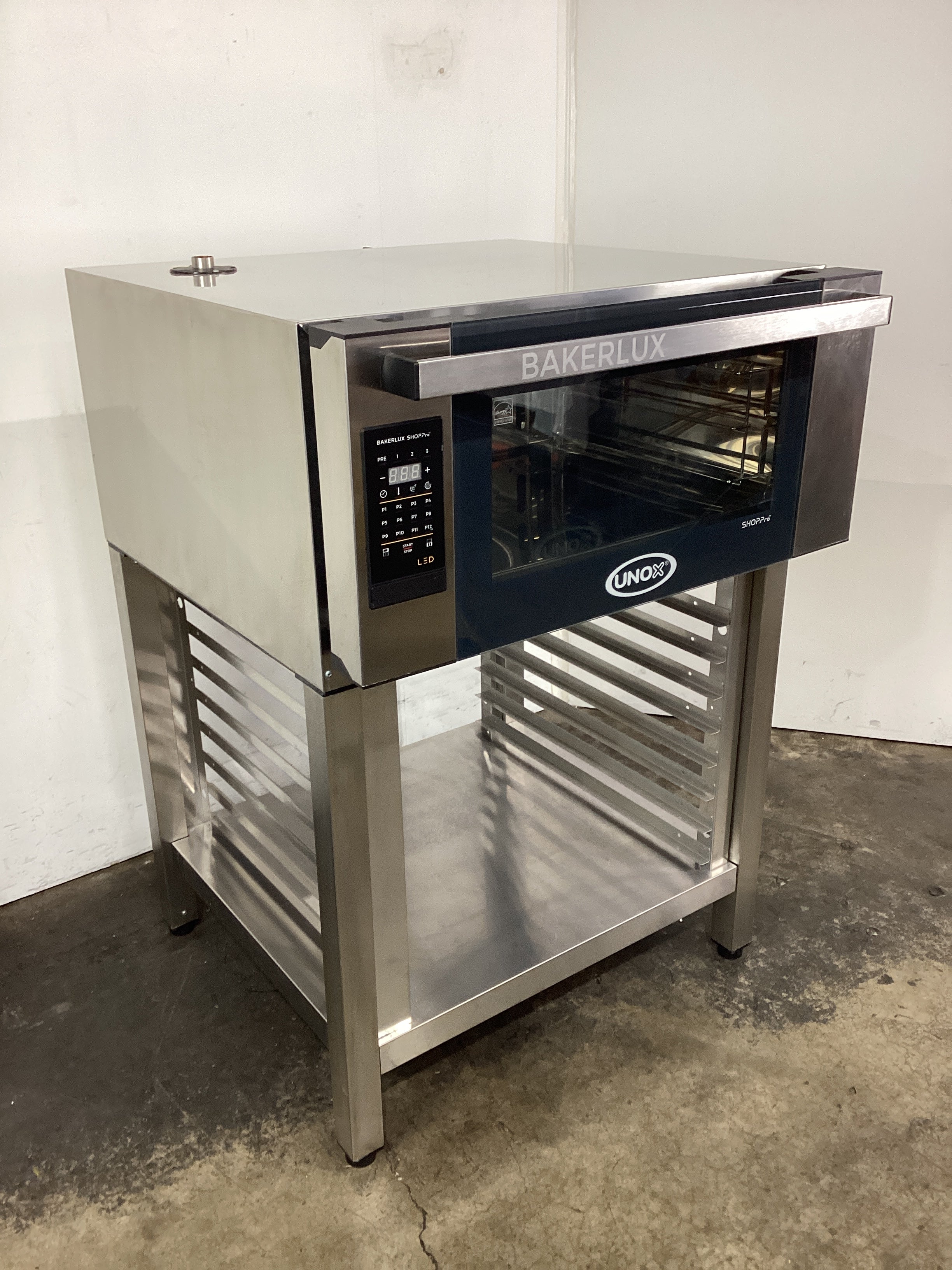 Unox XEFT-03EU-ELDV Convection Oven + Stand