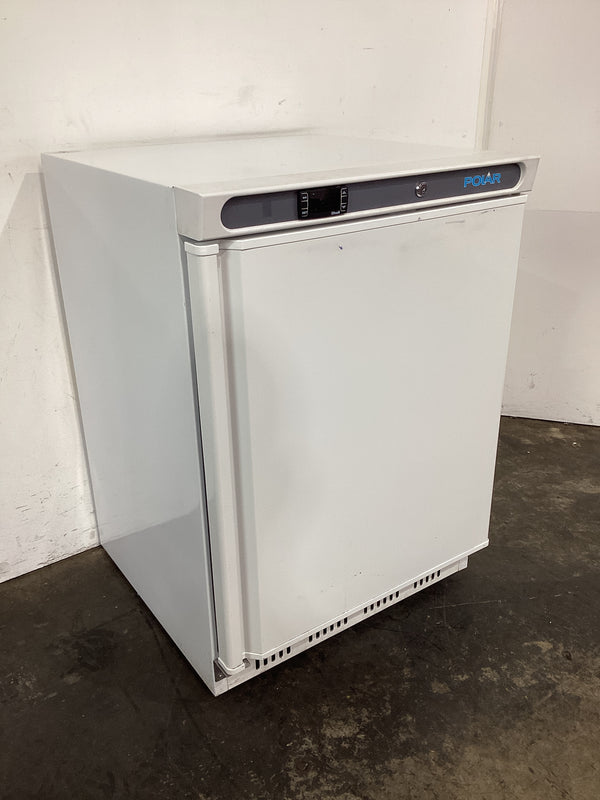 Polar CD610-A-03 Undercounter Bar Fridge