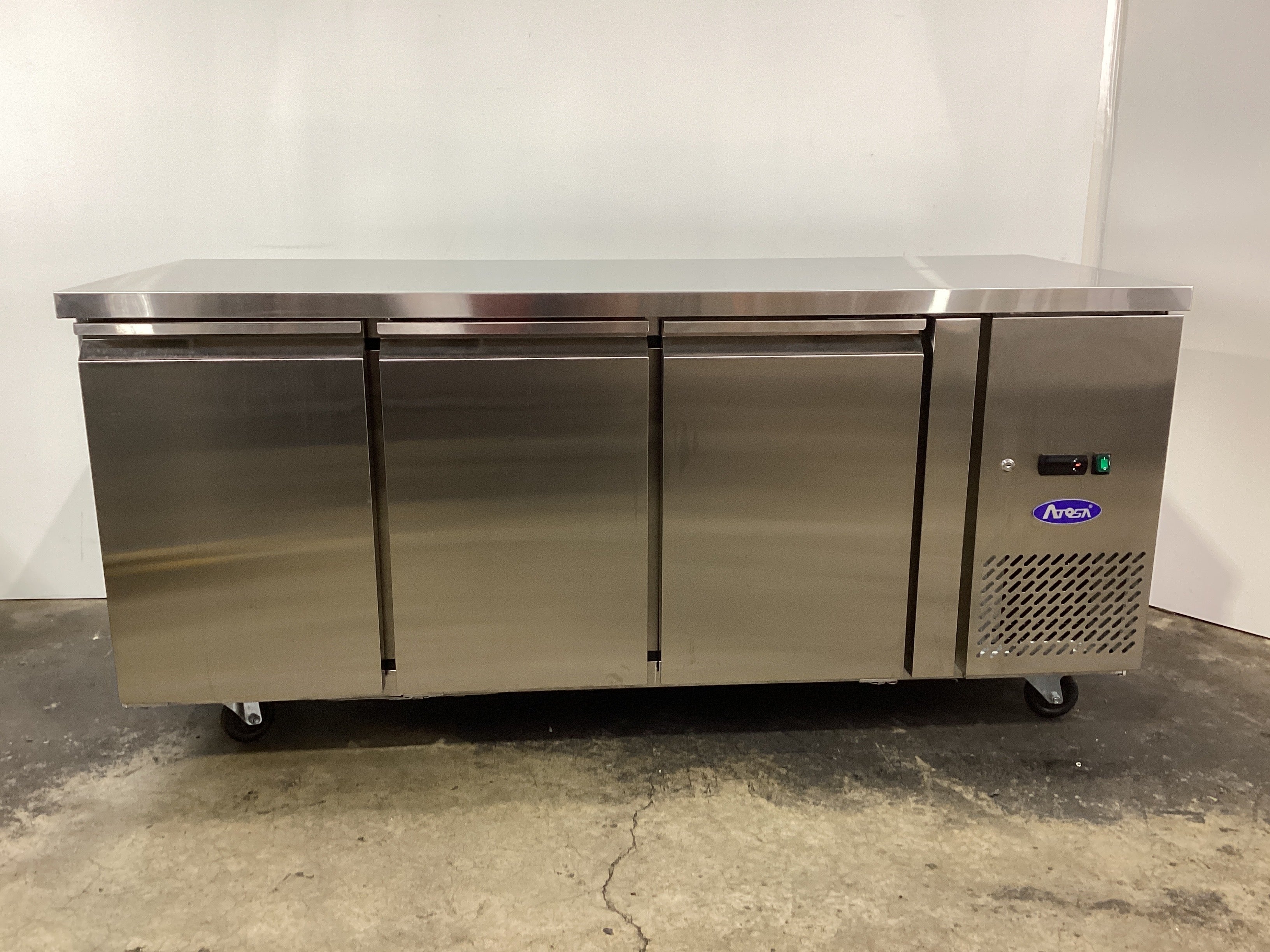 Atosa EPF3432GR Undercounter Fridge