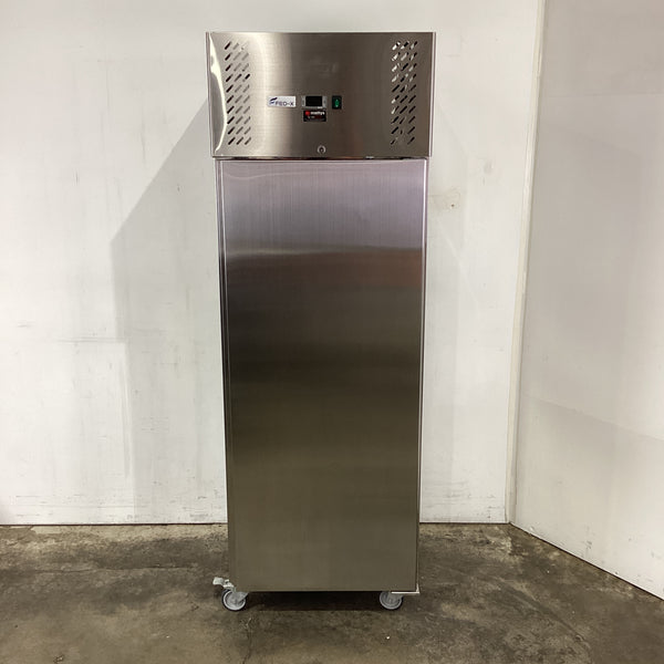 FED-X XURC400SFV Upright Fridge