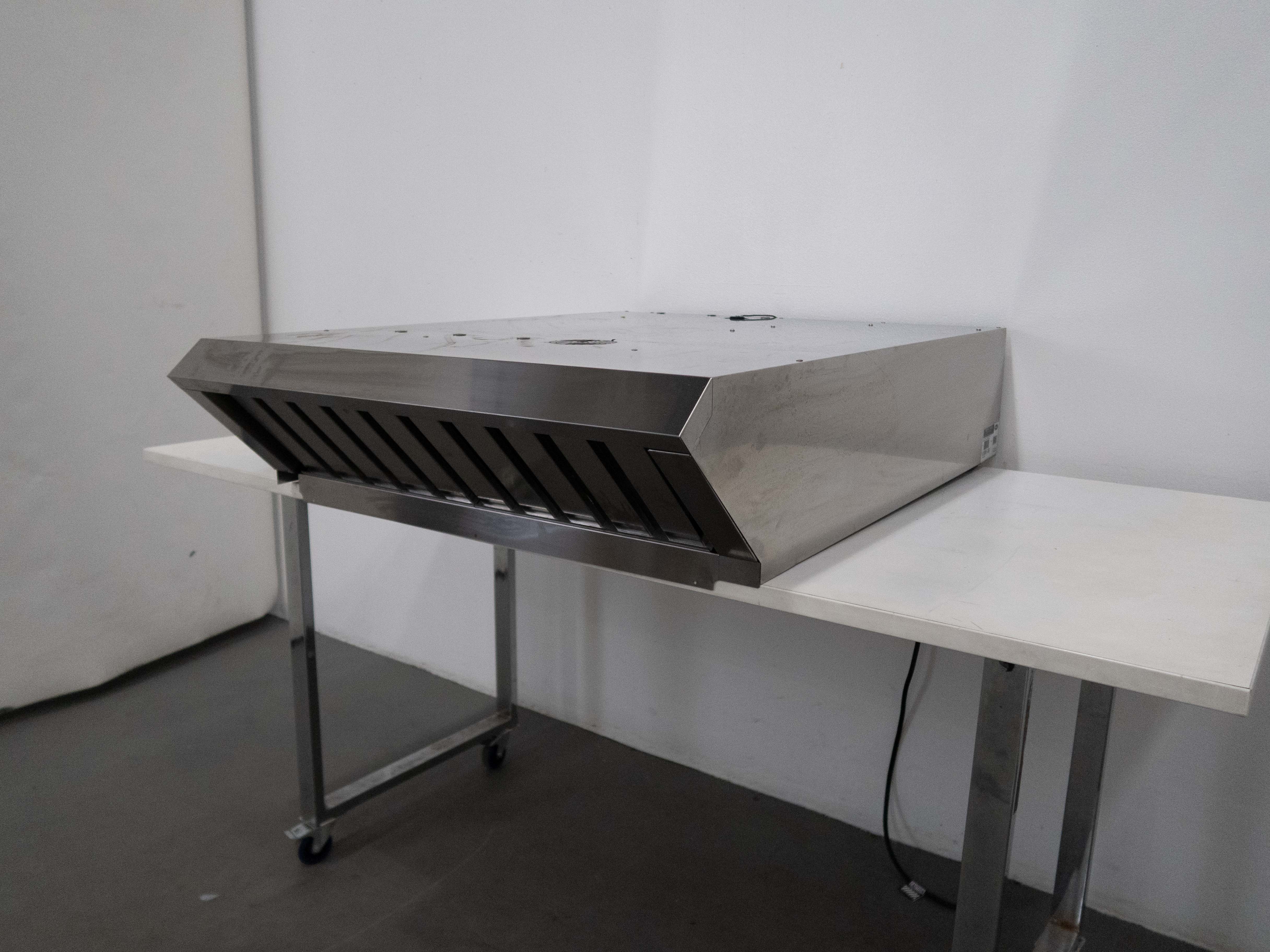 Unox XEBHC-HCEU Exhaust Hood Canopy