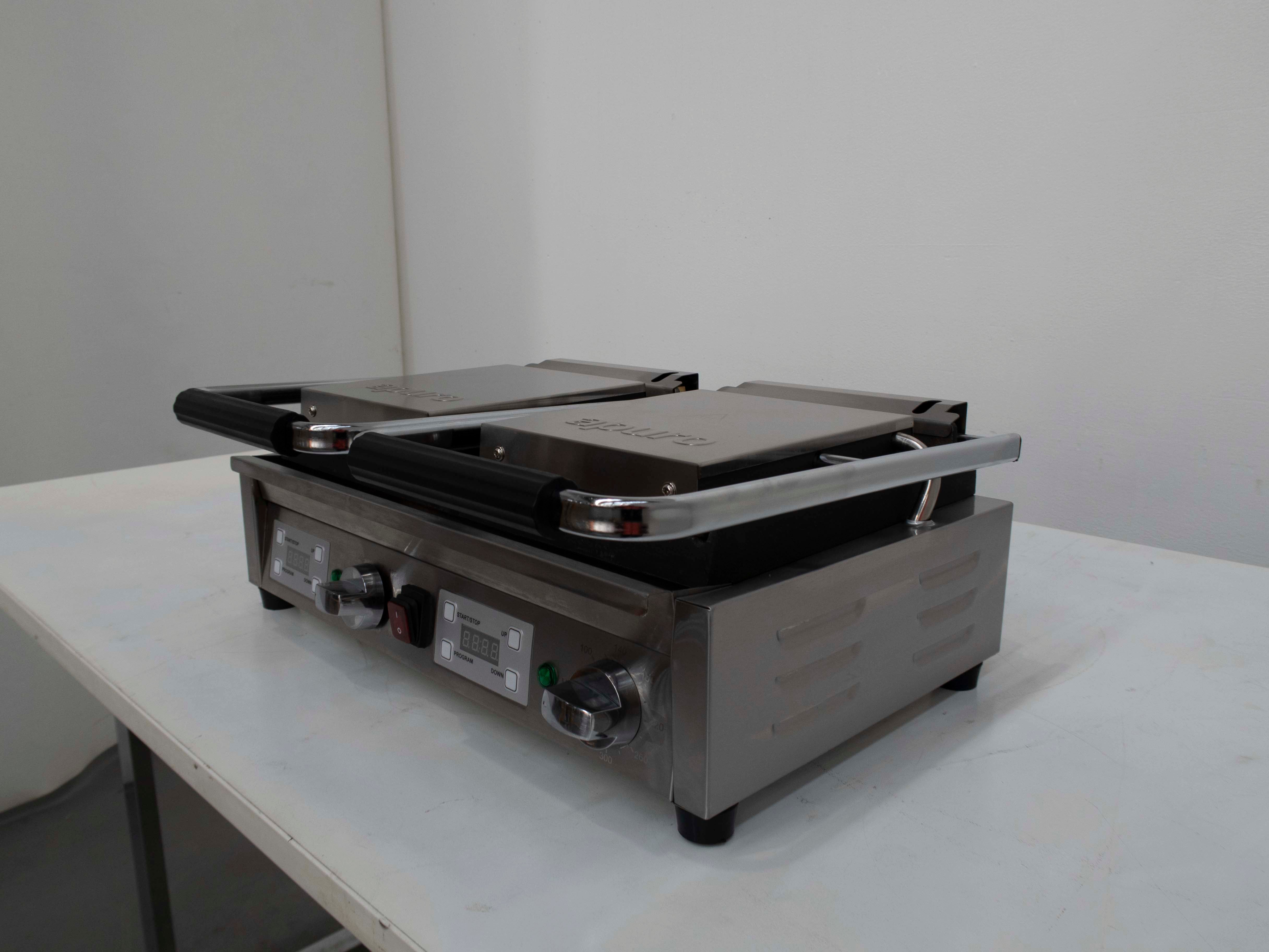 Apuro FC384-A Contact Grill