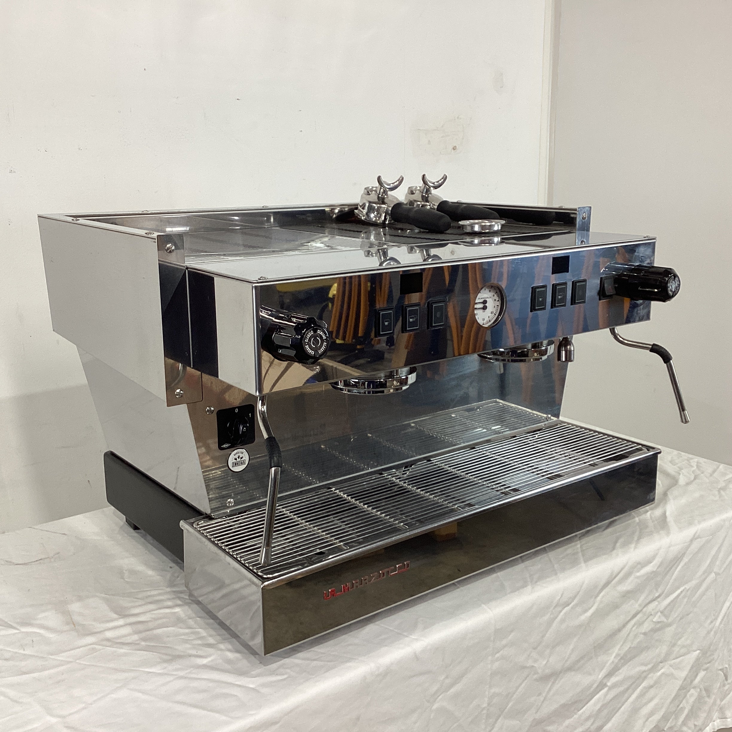 La Marzocco Linea 2AV 2 Group Coffee Machine