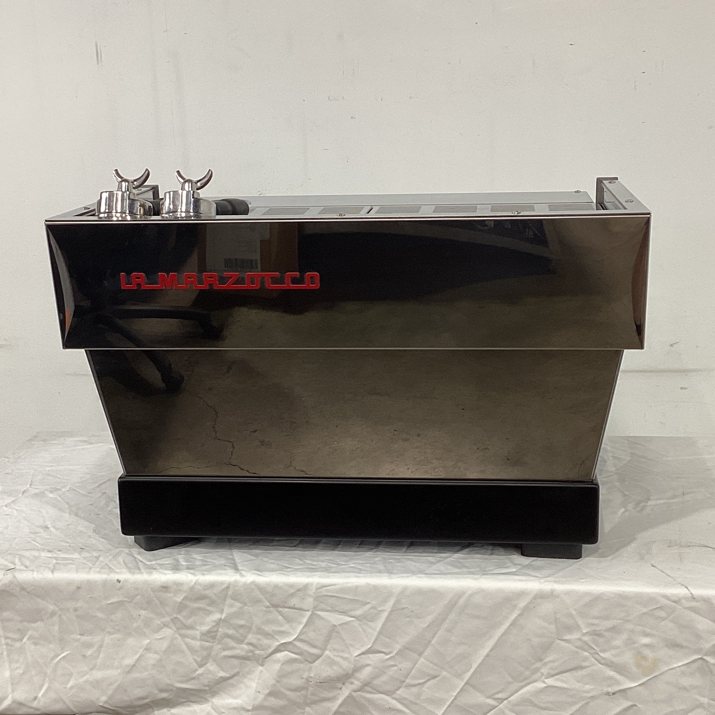 La Marzocco Linea 2AV 2 Group Coffee Machine