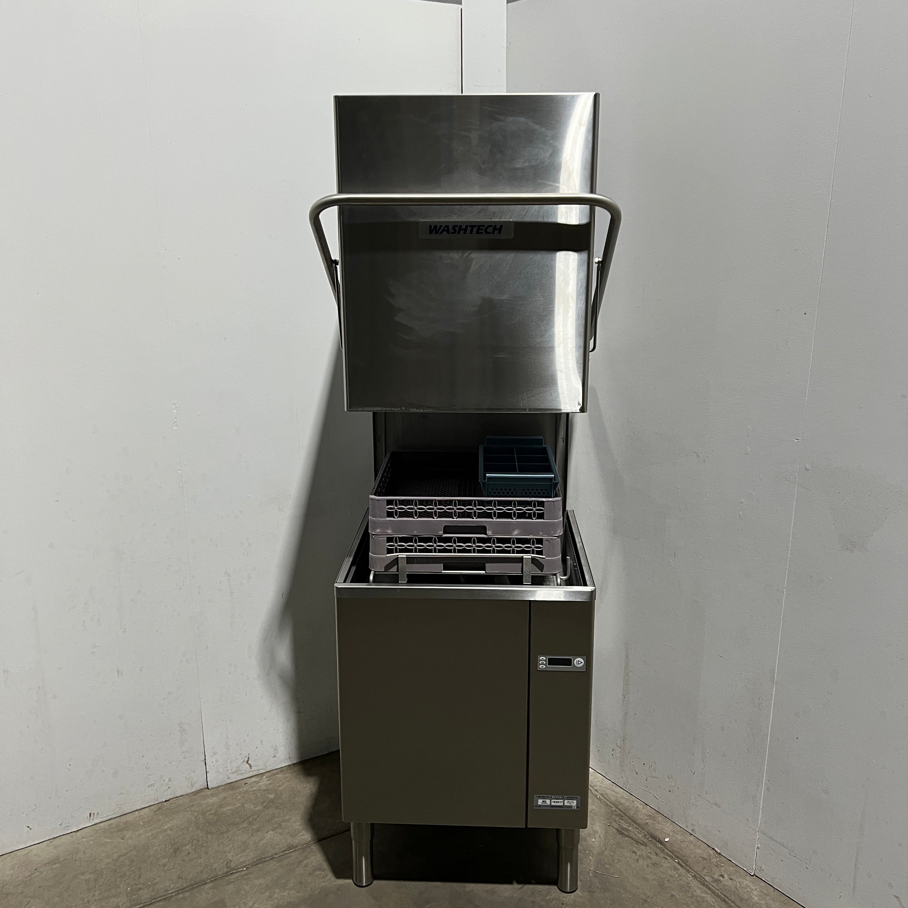 Washtech M2 Passthrough Dishwasher