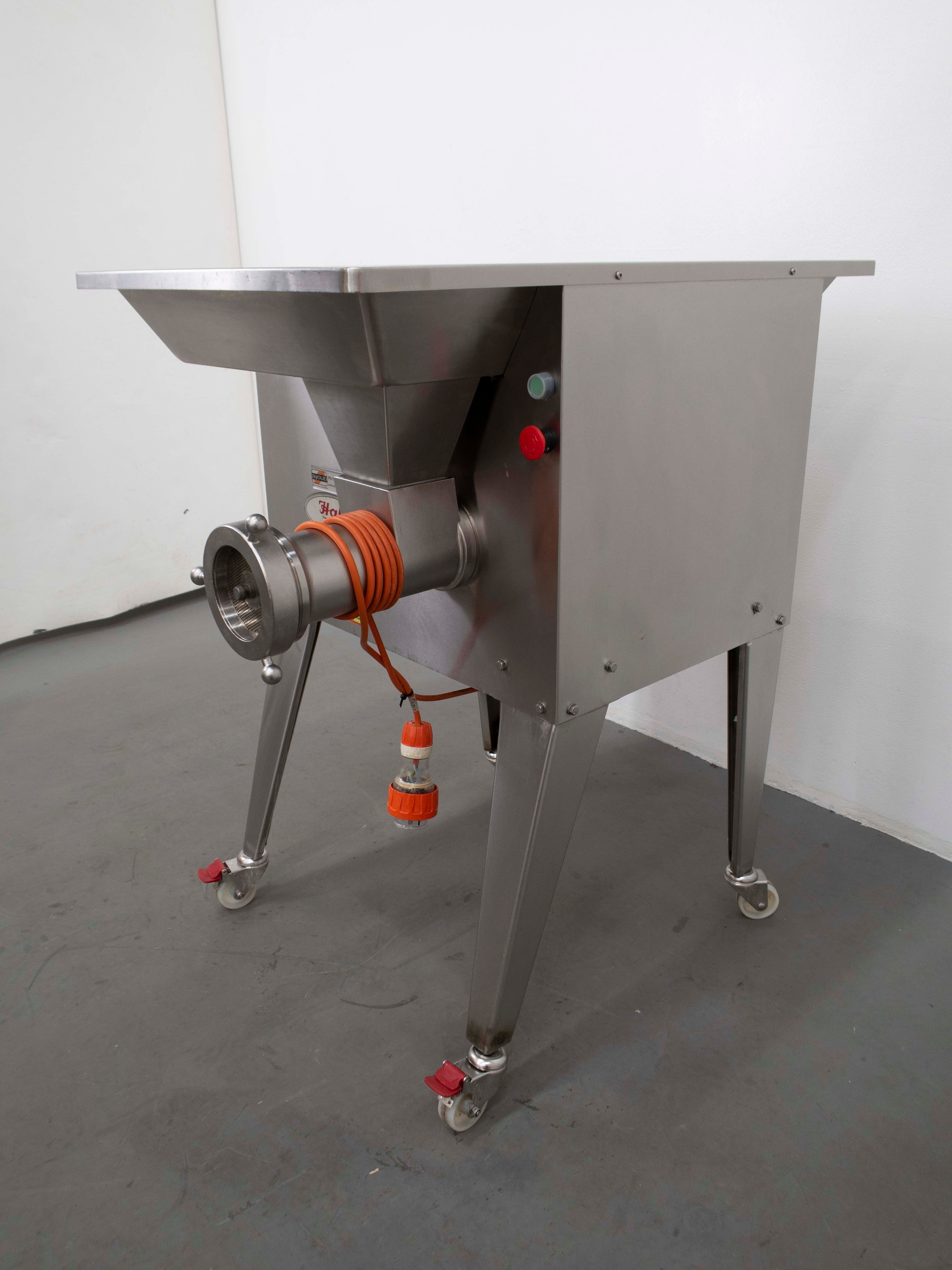 Hall Triple S Mincer