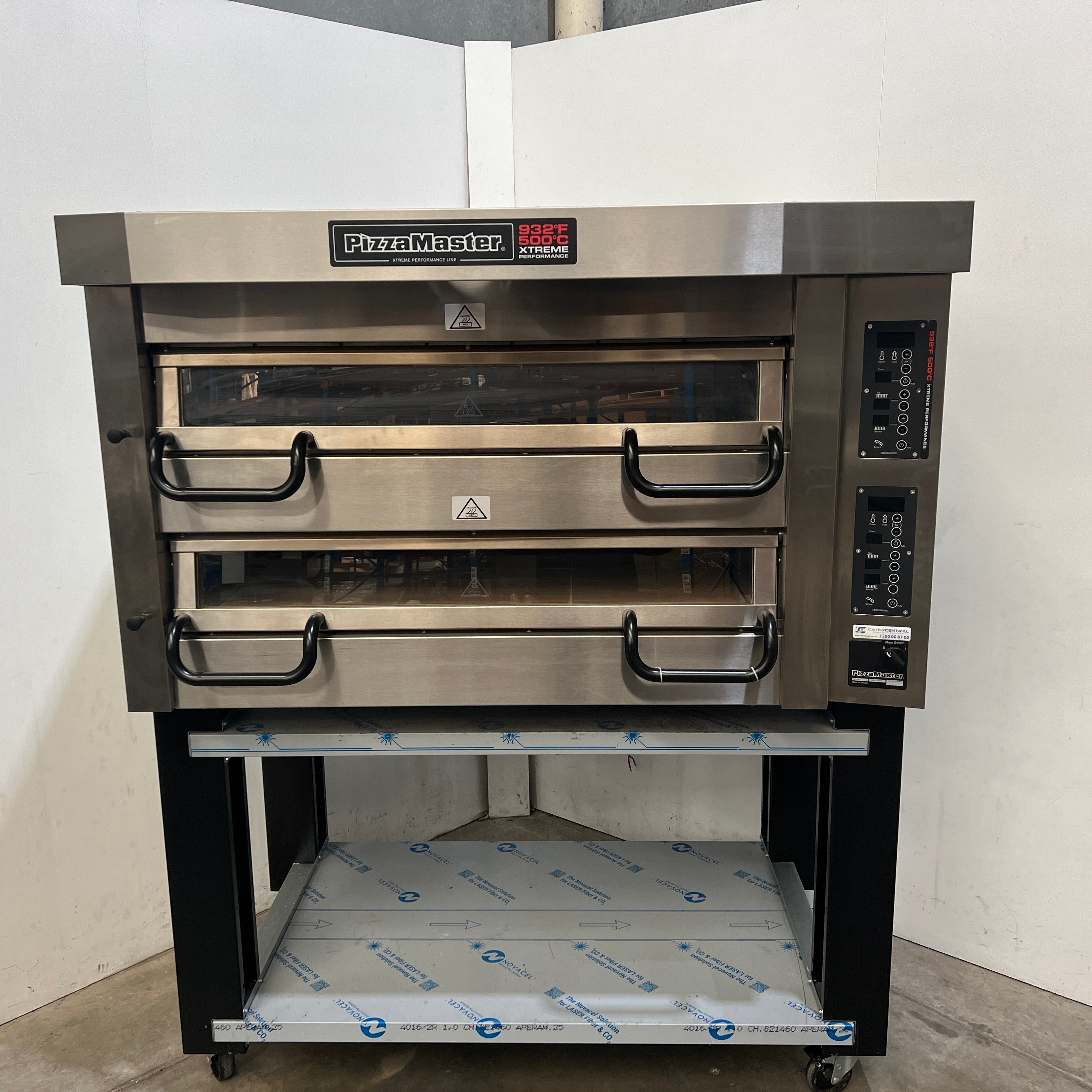 PizzaMaster PM 722ED Freestanding Pizza Oven