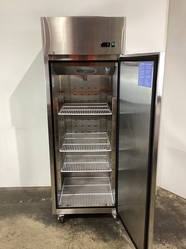 Atosa MBF8004GR Upright Fridge