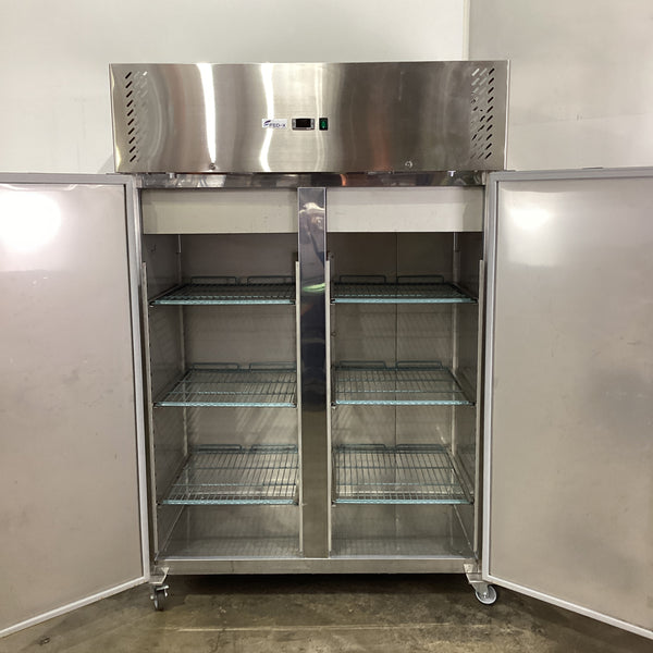 FED-X XURC1200SFV Upright Fridge