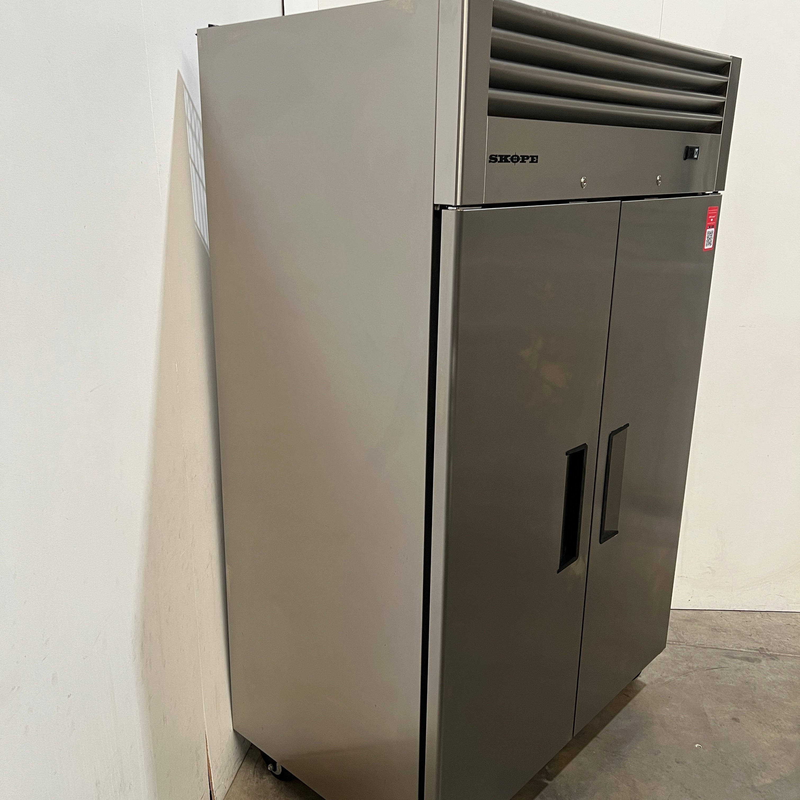 SKOPE RF7.UPF.2.SD Upright Freezer