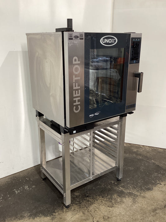 Unox CHEFTOP XEVC-0711-GPRM Combi Oven + Stand