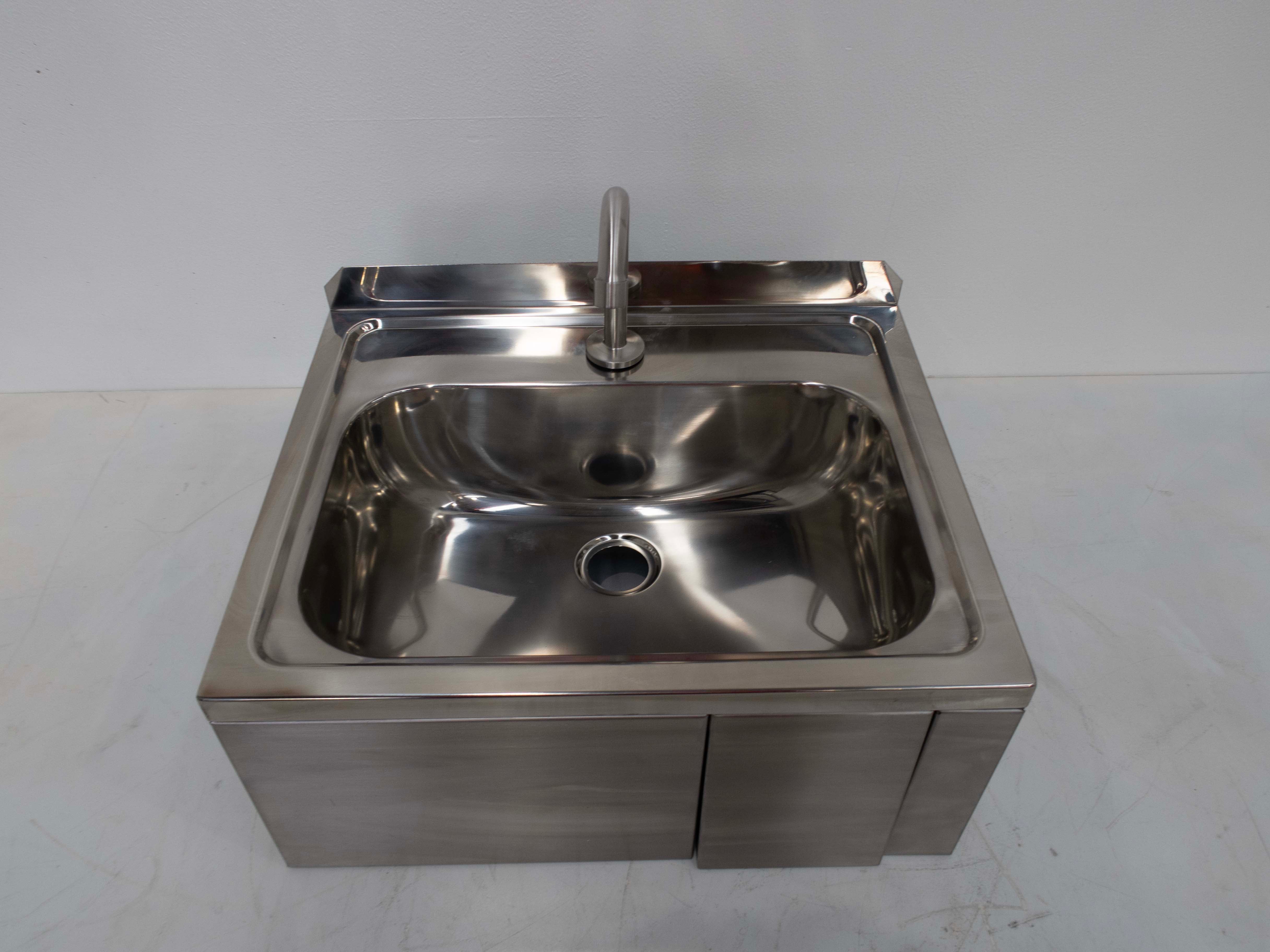 3 Monkeez Hands Free Sink