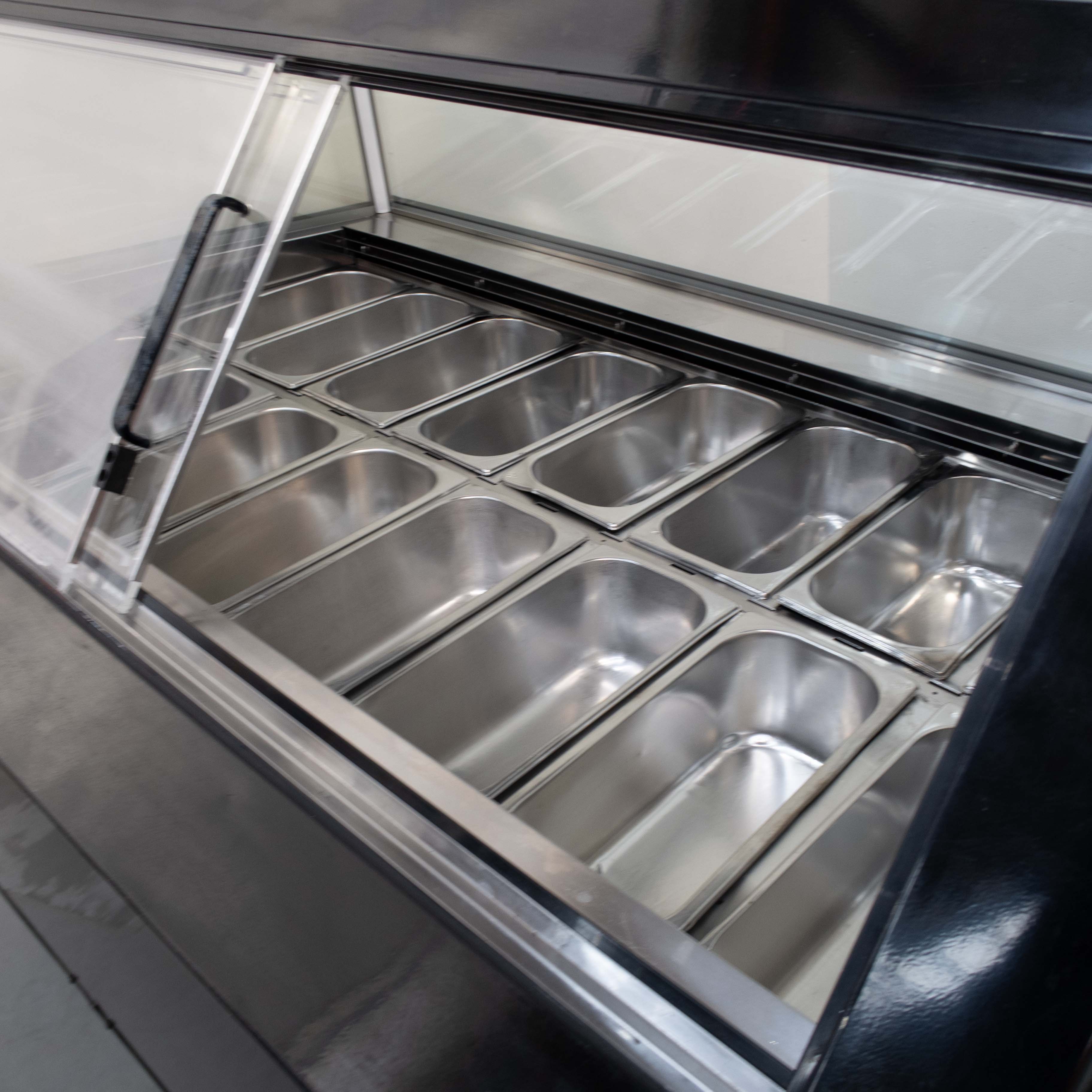 Skipio ESK SGC-1500F Gelato Showcase