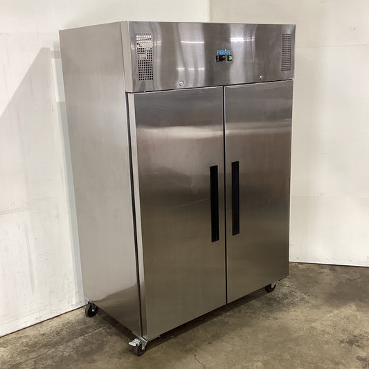 Polar DL896-A-03 Upright Freezer