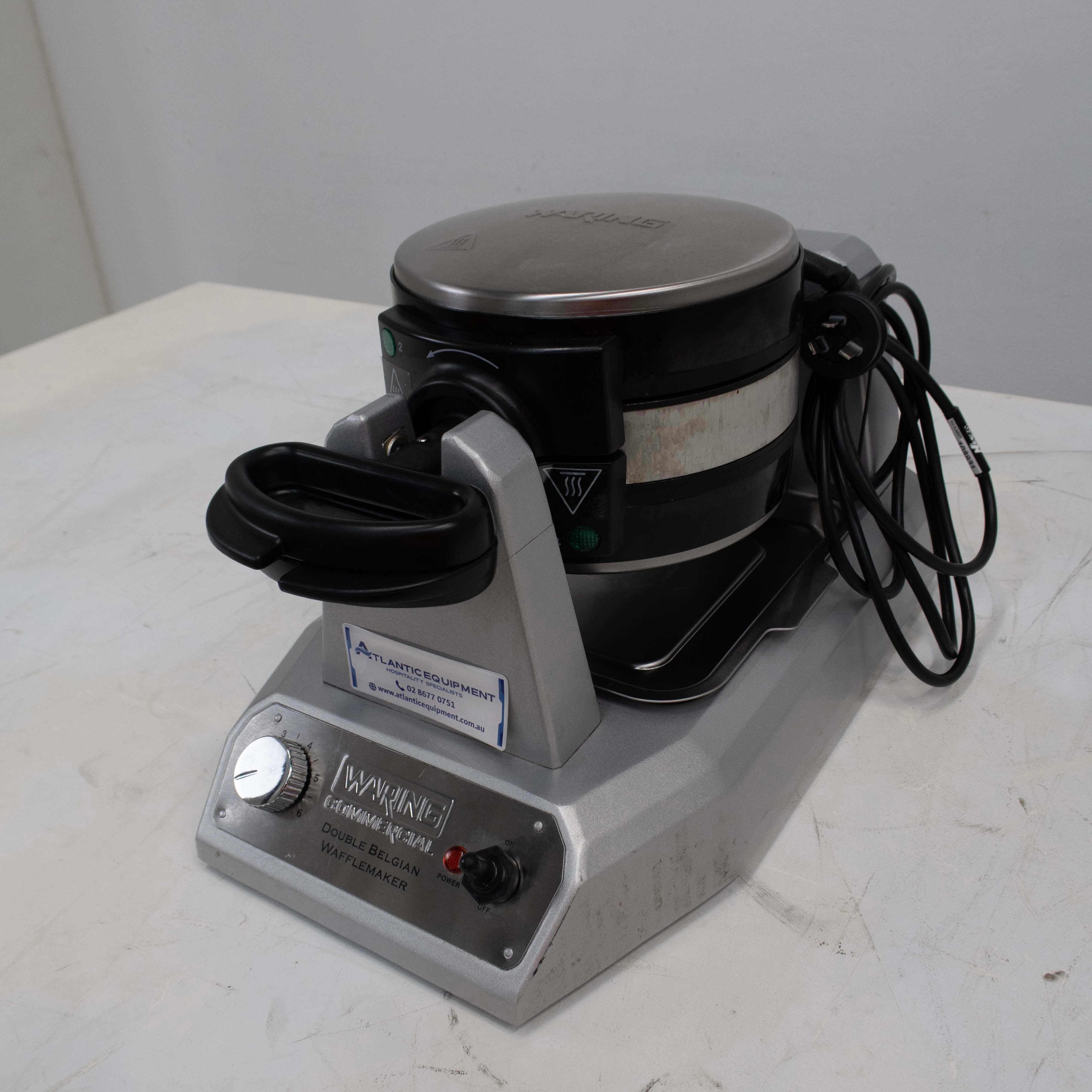 Waring WW200NNA Double Waffle Maker