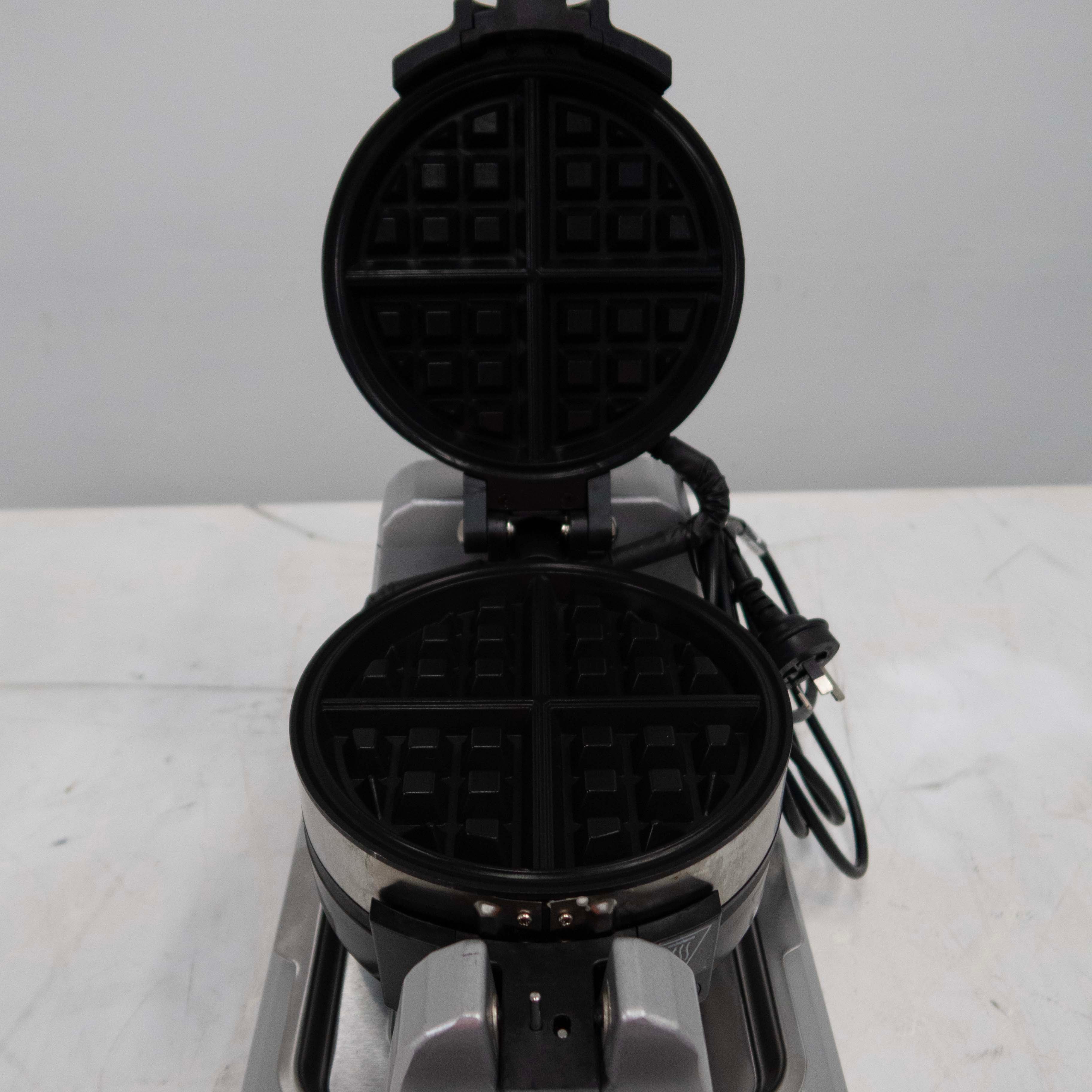 Waring WW200NNA Double Waffle Maker