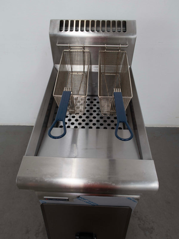 Waldorf FN8120G Fryer
