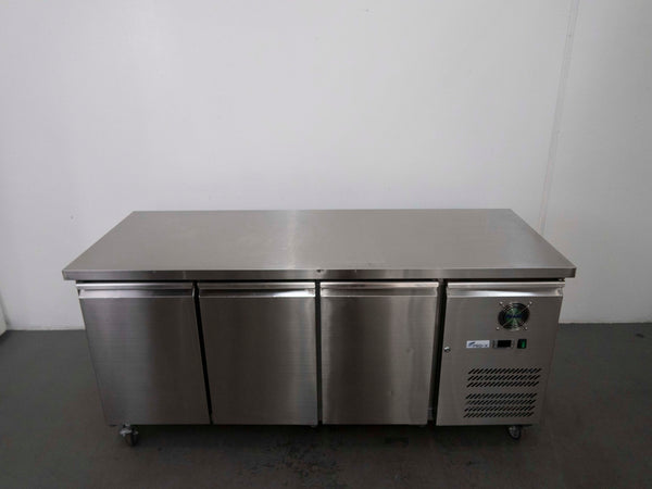FED-X XUB7C18S3V Underbench Fridge