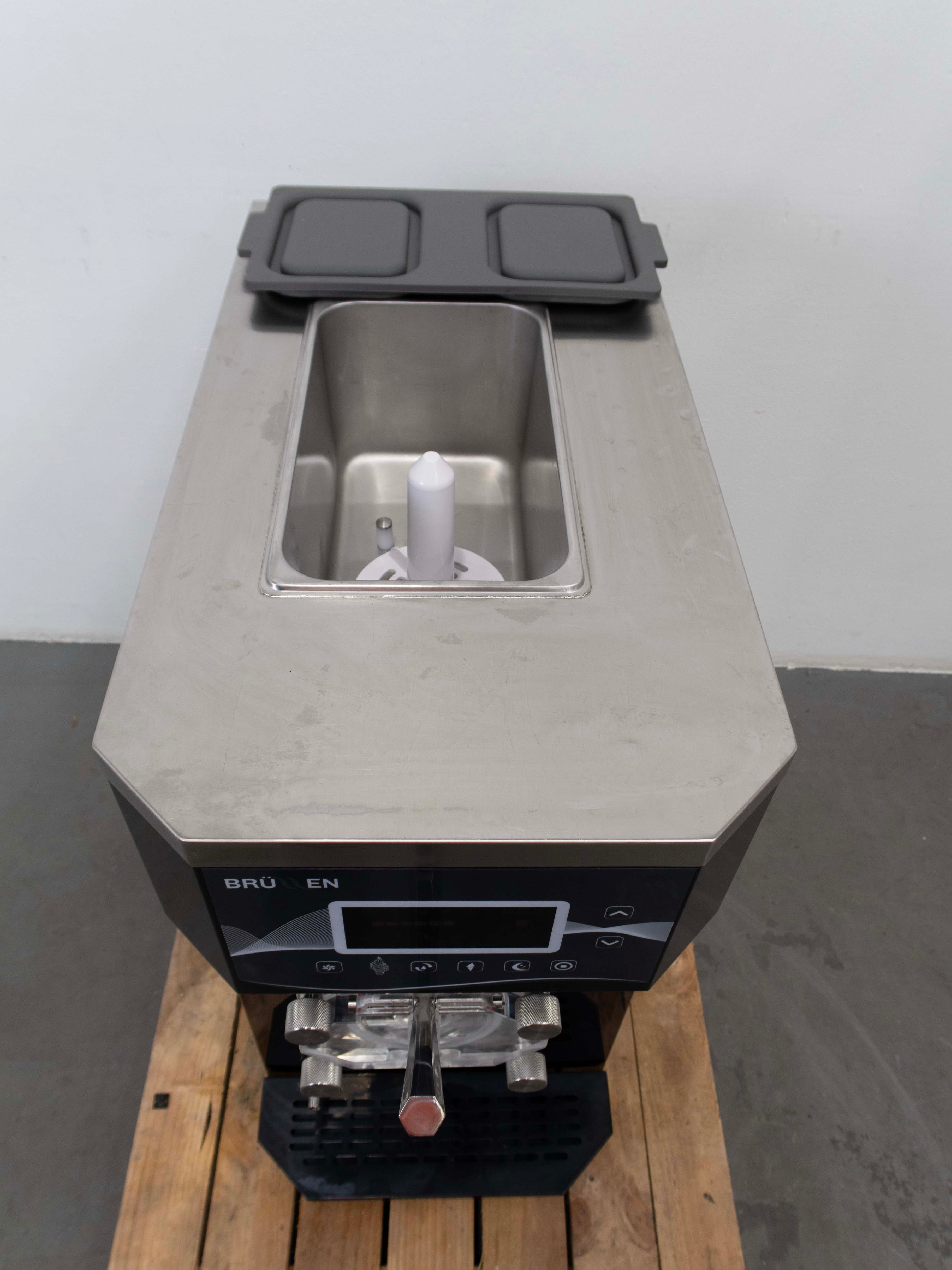 Brullen i91 Pro Ice Cream Machine