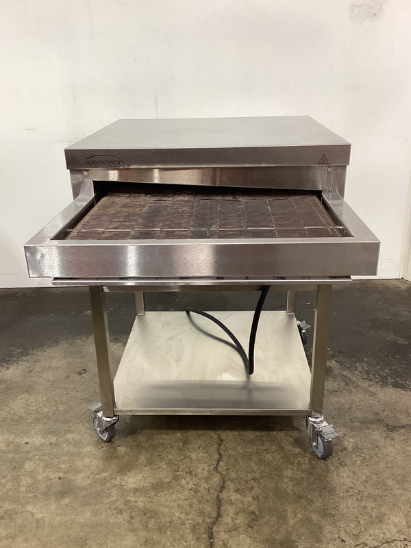 Woodson W.CVP.C.24E Pizza Conveyor Oven