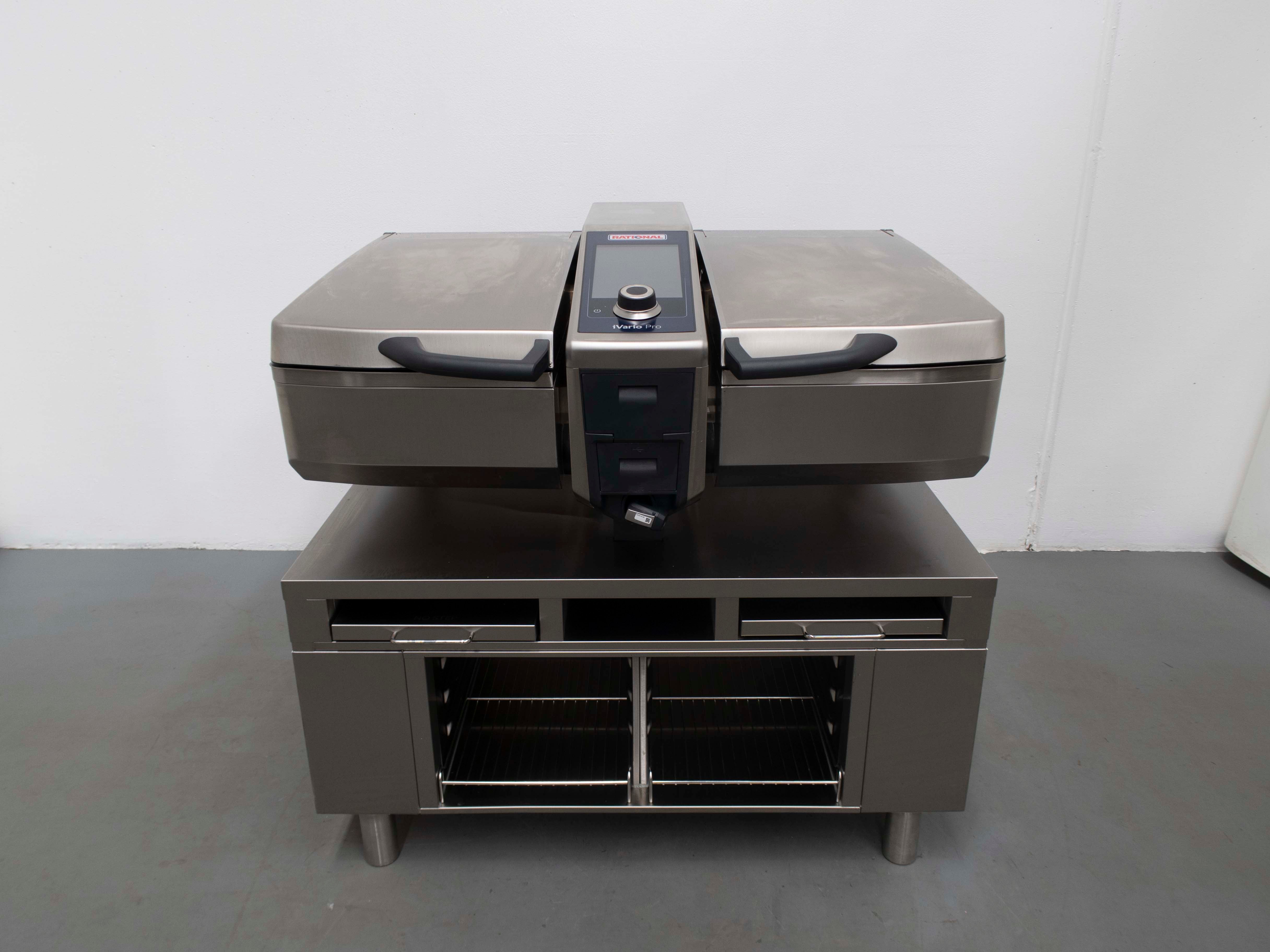 Rational IVP2-S-P-KIT Pressure Cooker