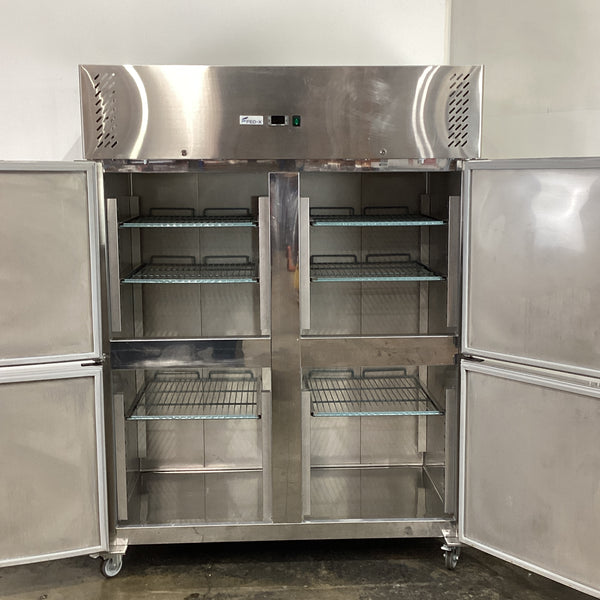 Federal XURF1410S2V Upright Freezer