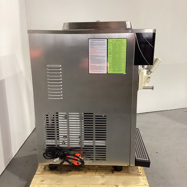 ACAiPRO B22 Acai Machine