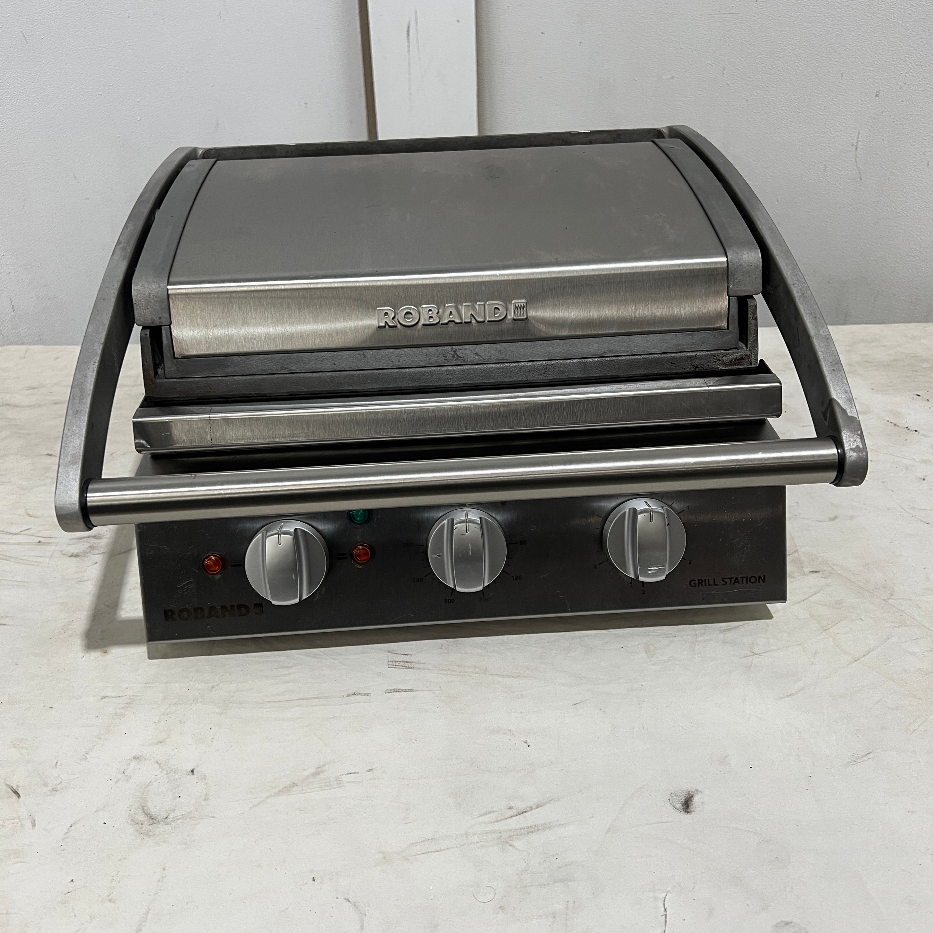 Roband GSA610S Grill Station
