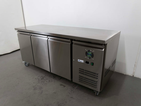 FED XUB7F18S3V Bench Freezer