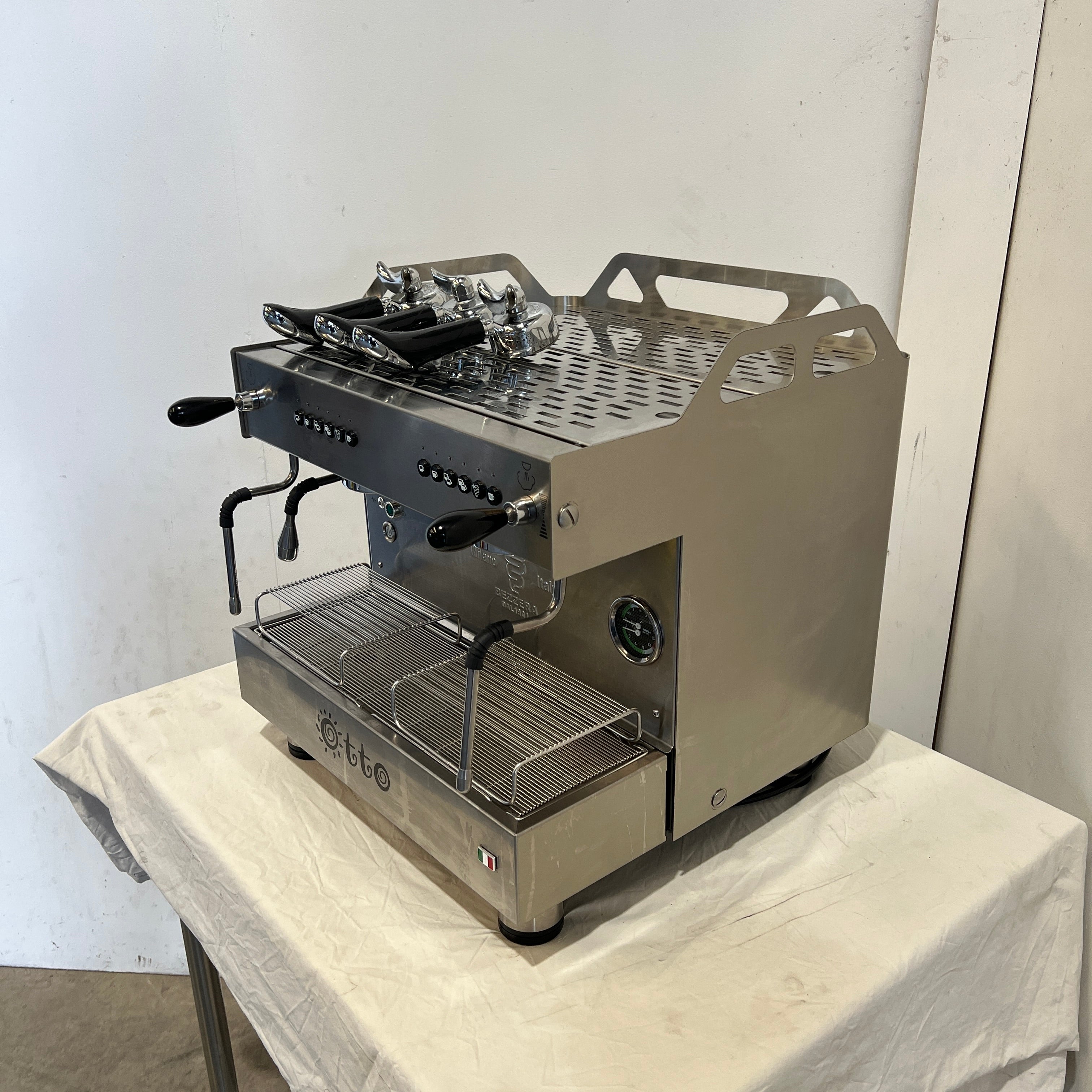 Bezzera OTTO Compact 2 Group Coffee Machine