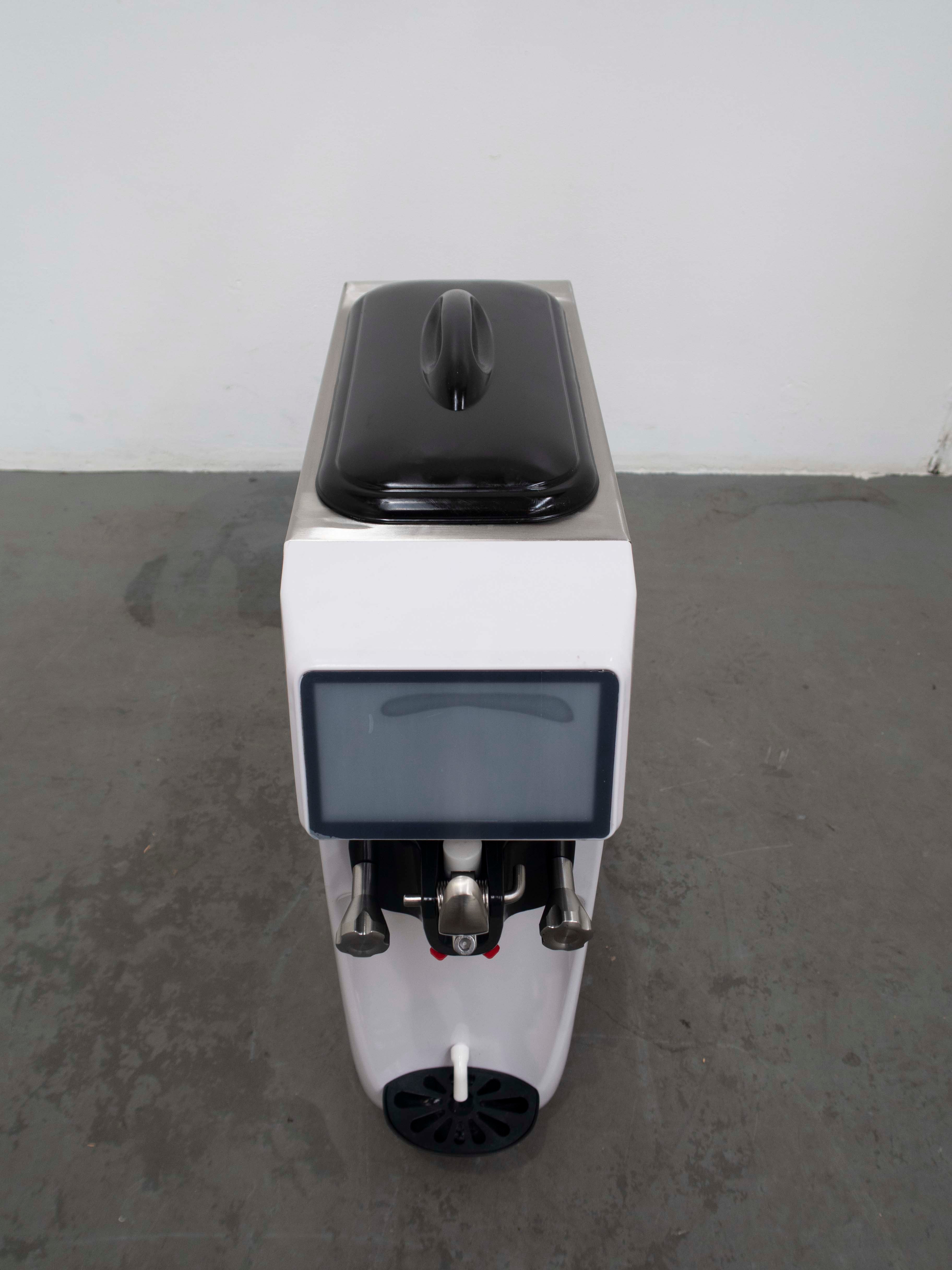 Mama Mia ST16ERLW Ice Cream Machine