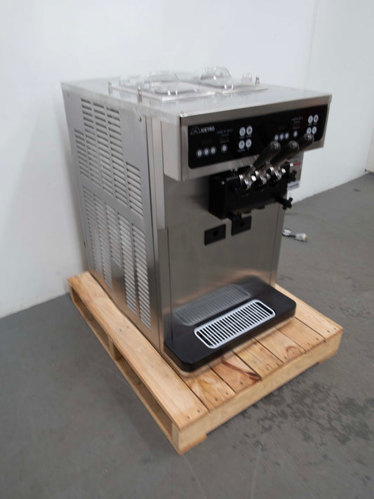 Icetro ISI-163TT Countertop Soft Serve Machine