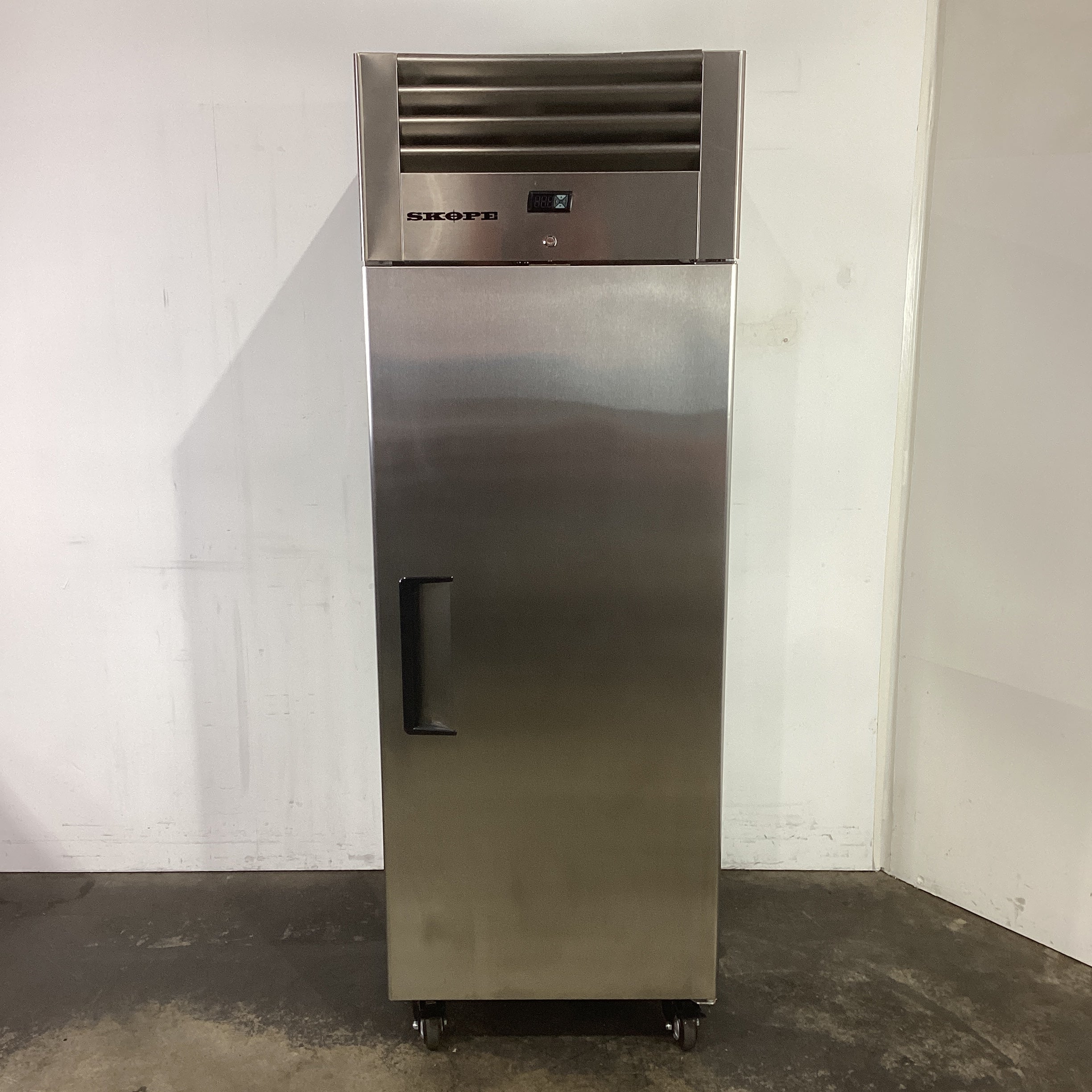 Skope RF7.UPF.1.SD Upright Freezer