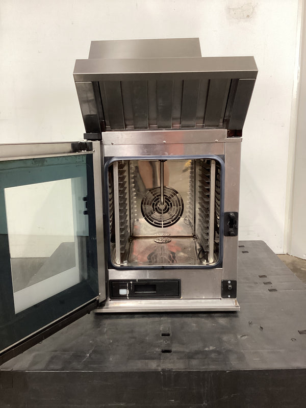 Unox XECC-0523-EPRM Combi Oven with Exhaust Hood/Steamer