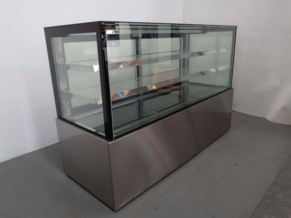 Williams Topaz HTG18 Cake Display